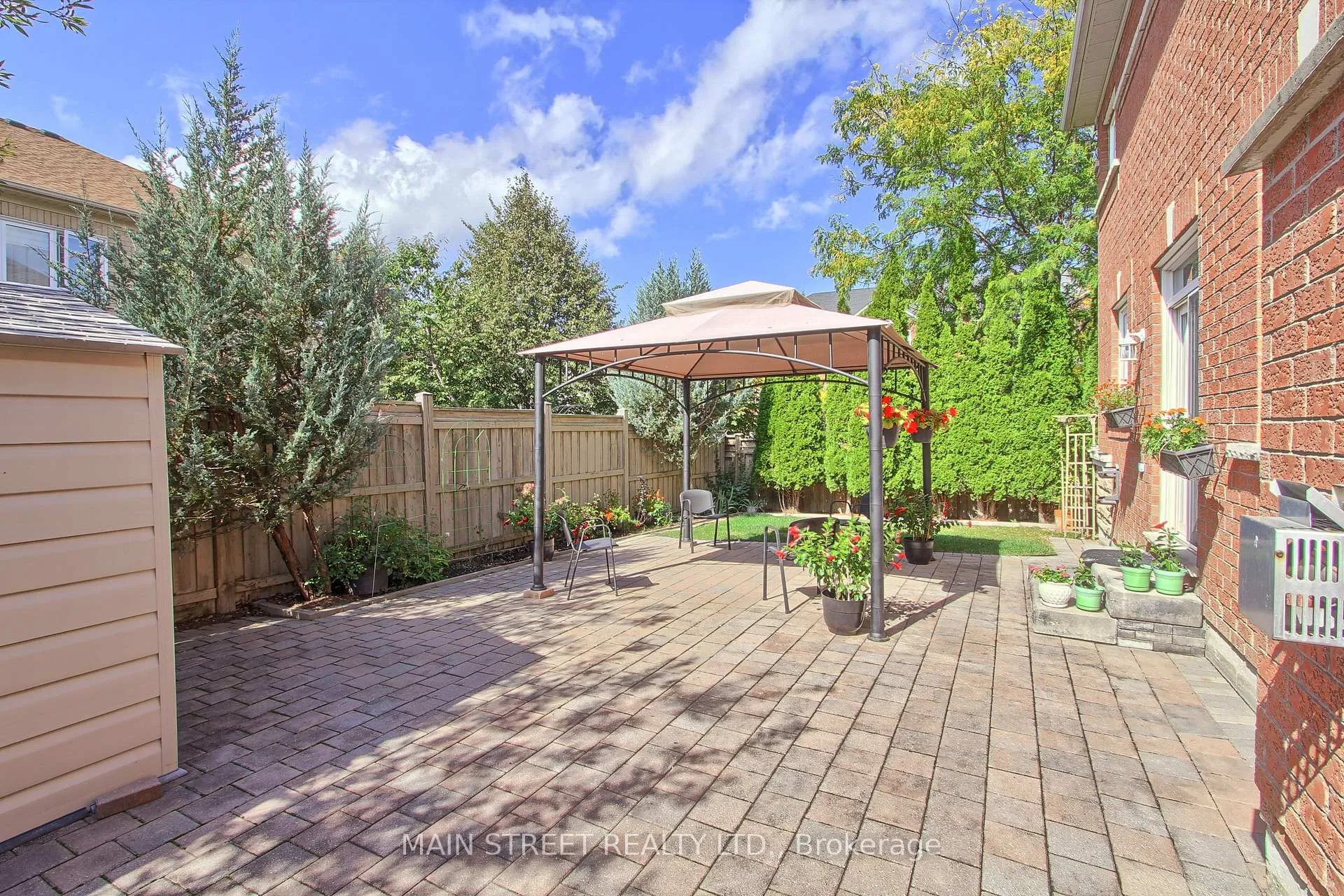Photo 38 of 30 Conover Avenue, Aurora, Bayview Northeast — HOMEH