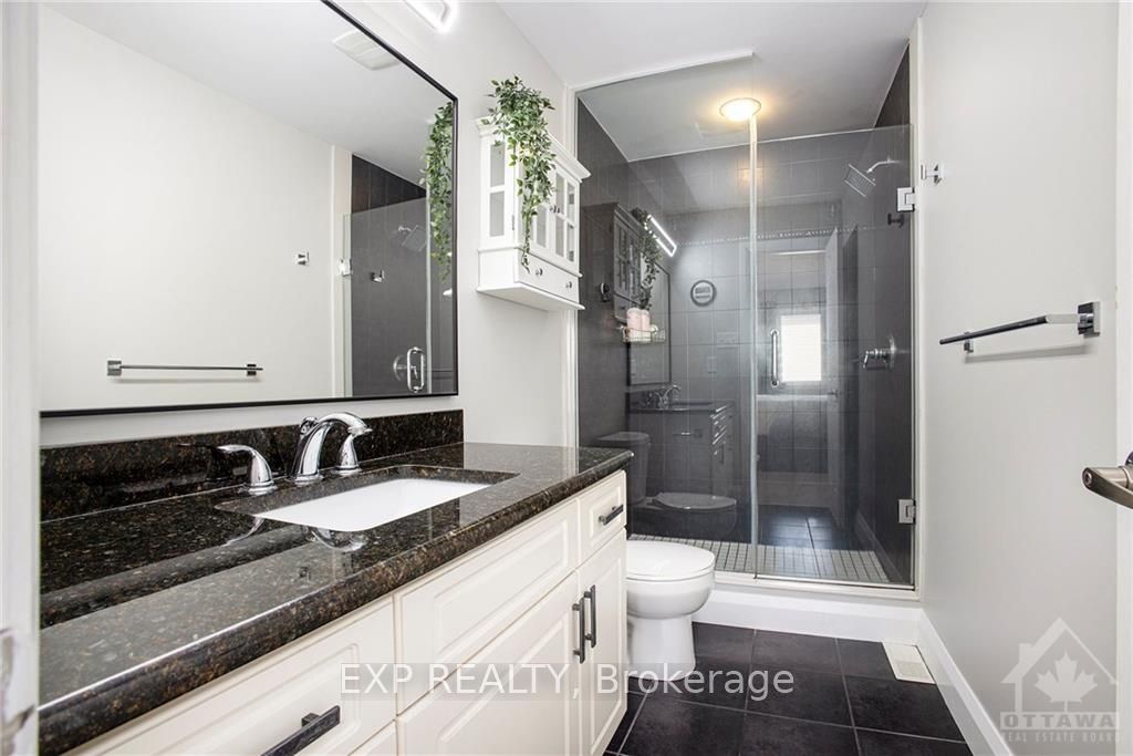 Photo 47 of 102 Par La Ville Circle, Ottawa, Stittsville (North) — HOMEH