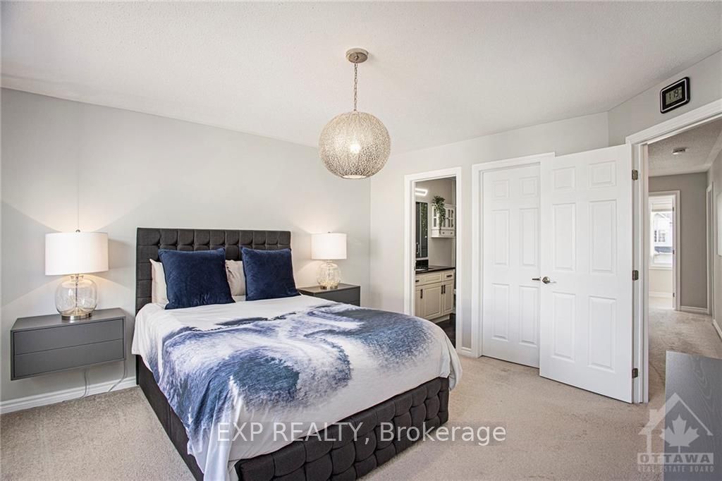 Photo 44 of 102 Par La Ville Circle, Ottawa, Stittsville (North) — HOMEH