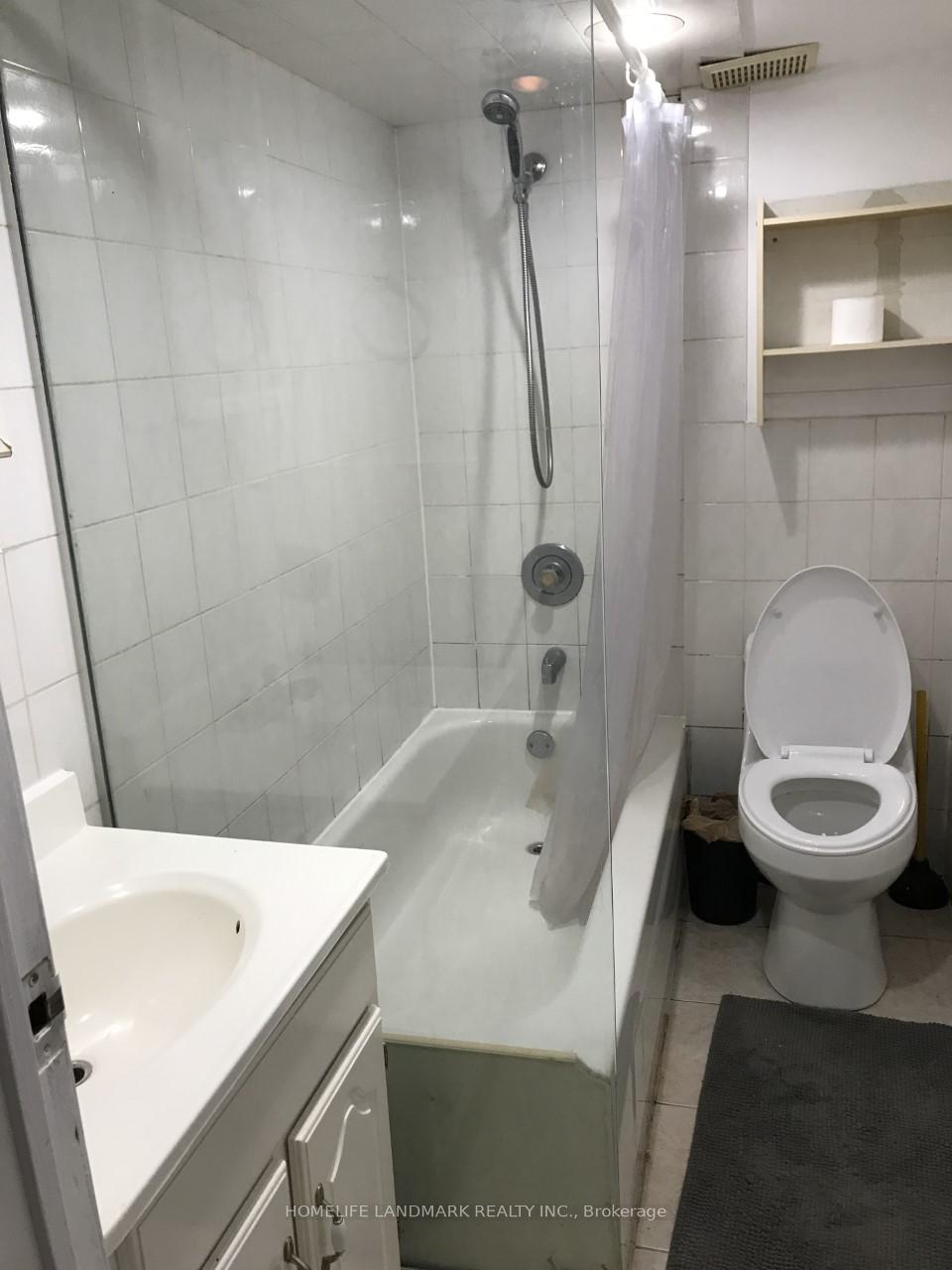 Photo 8 of Unit Main, 466 Lansdowne Avenue, Toronto, Dufferin Grove — HOMEH