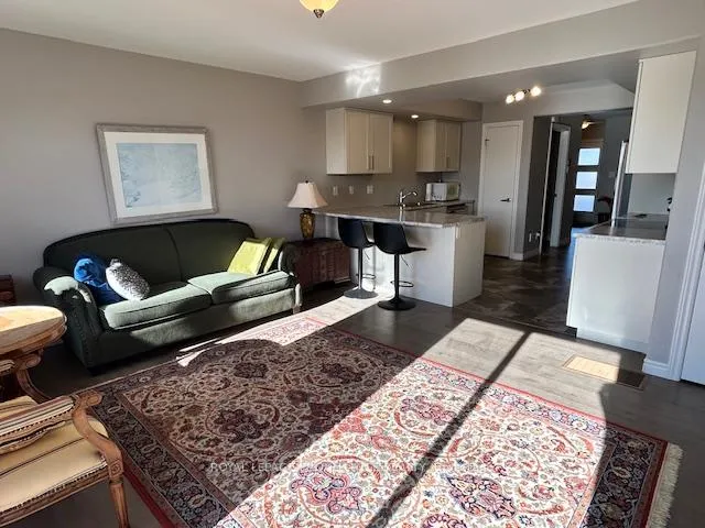 Photo 5 of 5 Ridgeway Place, Belleville, Belleville Ward — HOMEH