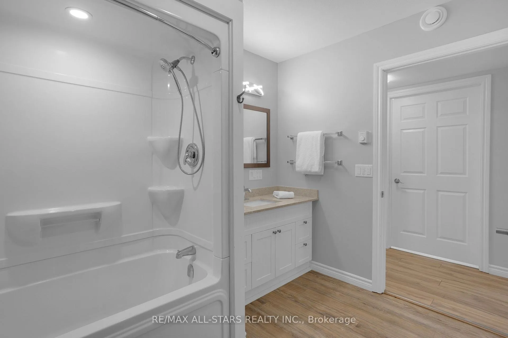 Photo 74 of 132 Newkirk Boulevard, Bancroft, Bancroft Ward — HOMEH