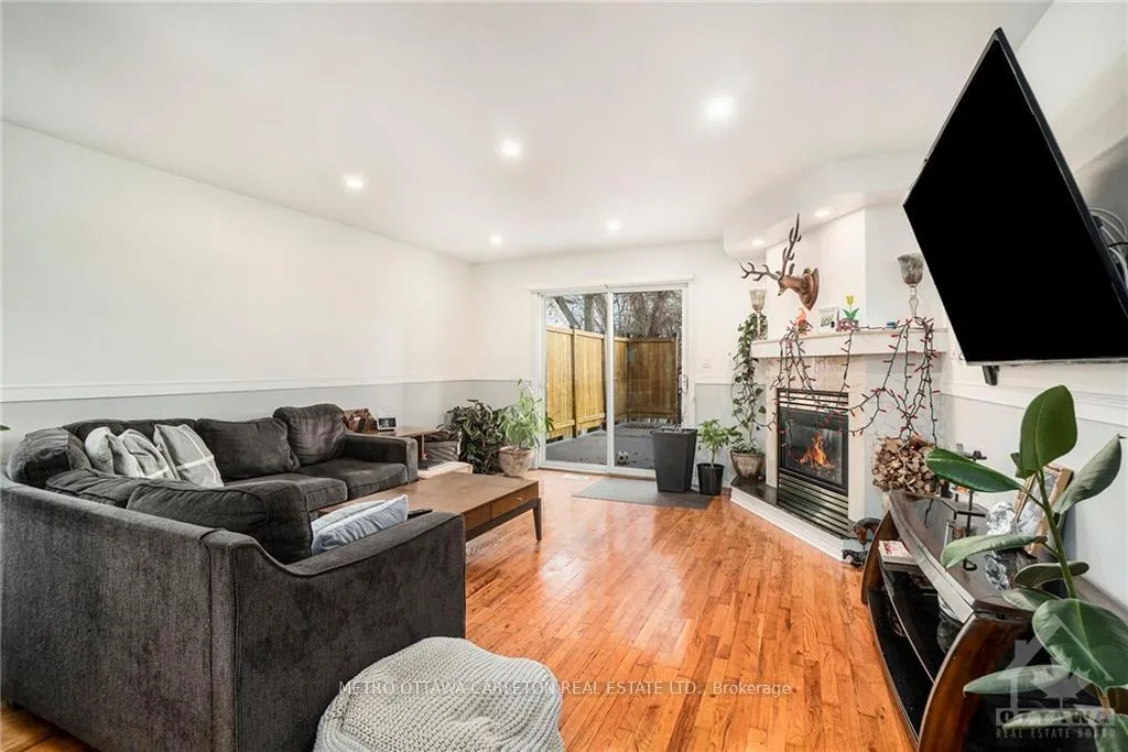 Photo 31 of 41 Red Maple Crescent, Ottawa, Blackburn Hamlet — HOMEH