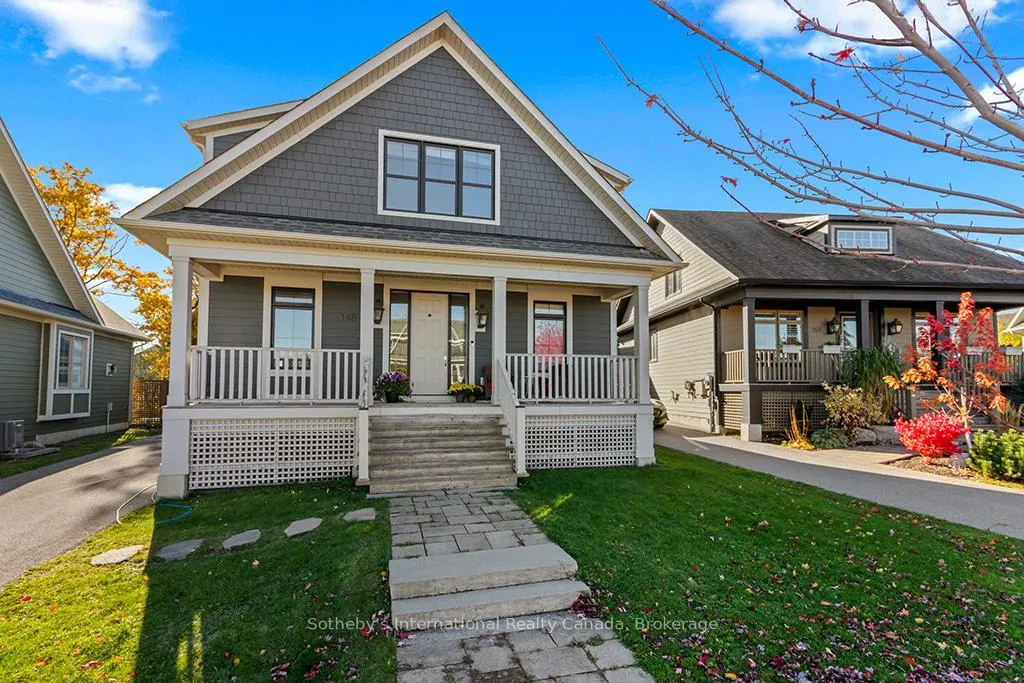 Photo 2 of 148 Snow Apple Crescent, Blue Mountains — HOMEH