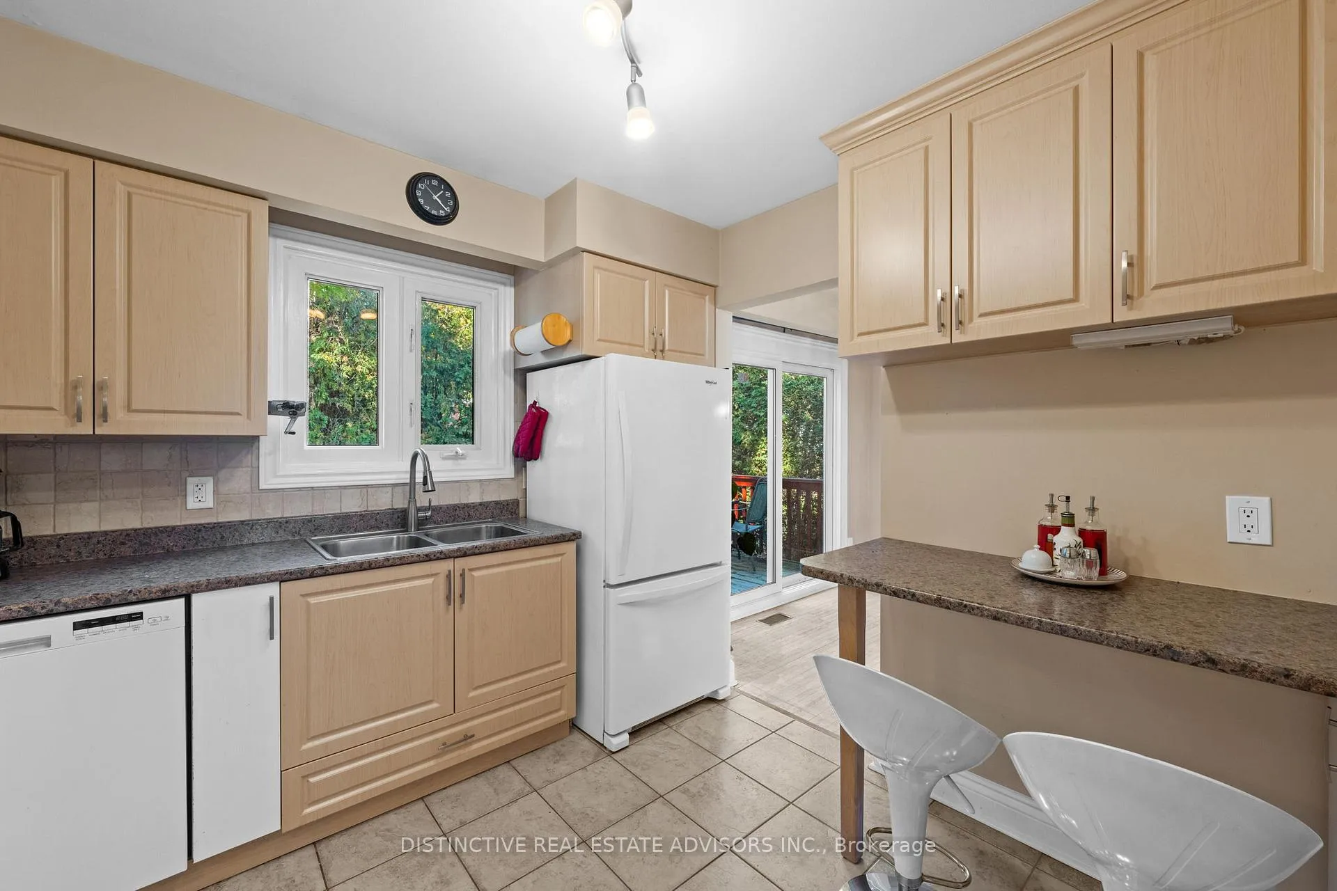 Photo 79 of 589 Noble Crescent, Ottawa, Riverside Park South — HOMEH