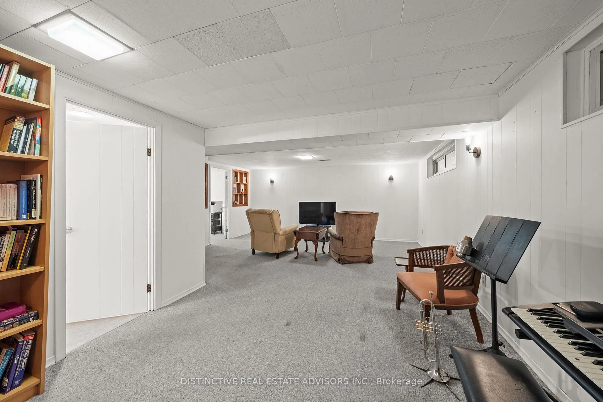 Photo 184 of 589 Noble Crescent, Ottawa, Riverside Park South — HOMEH
