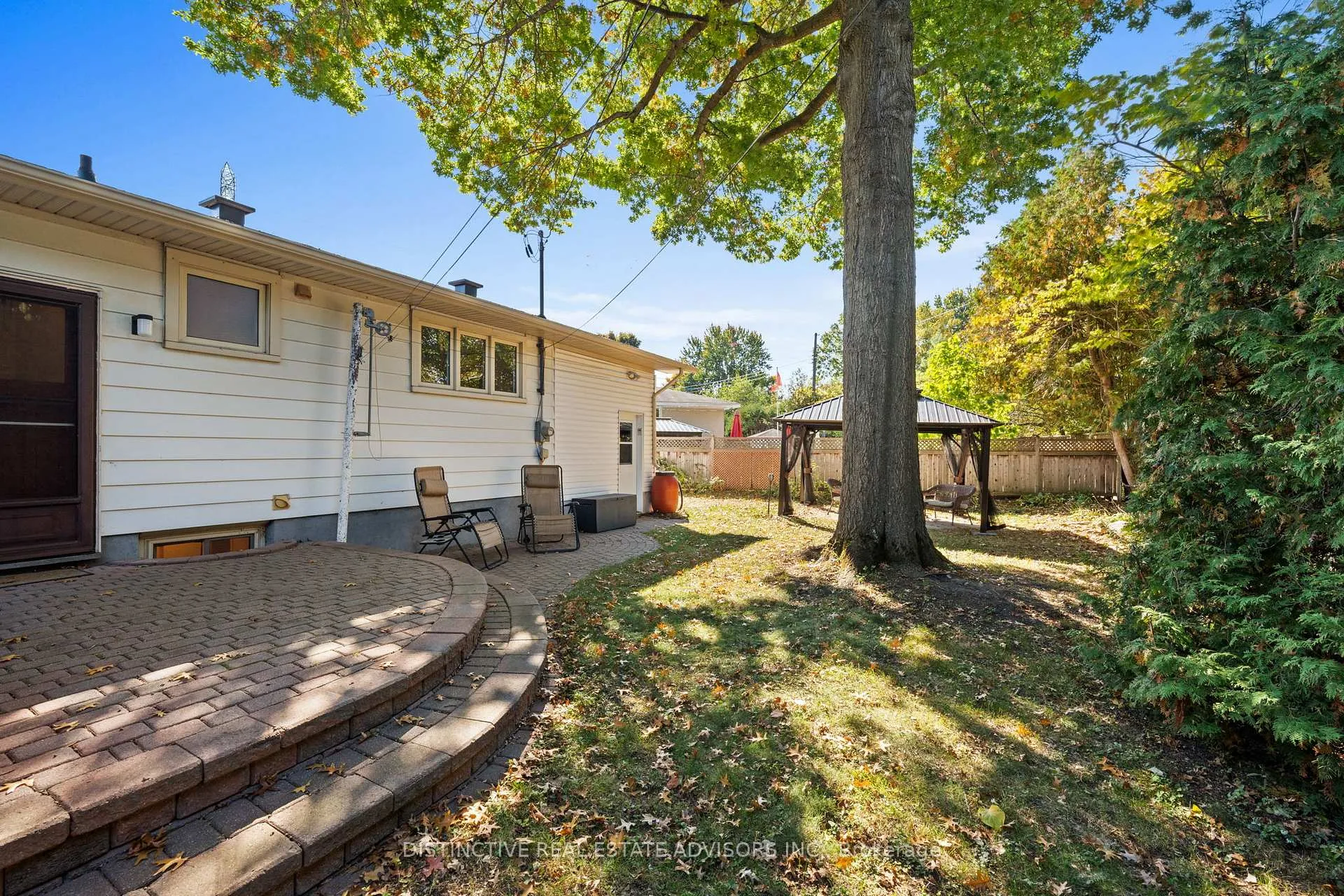 Photo 229 of 589 Noble Crescent, Ottawa, Riverside Park South — HOMEH