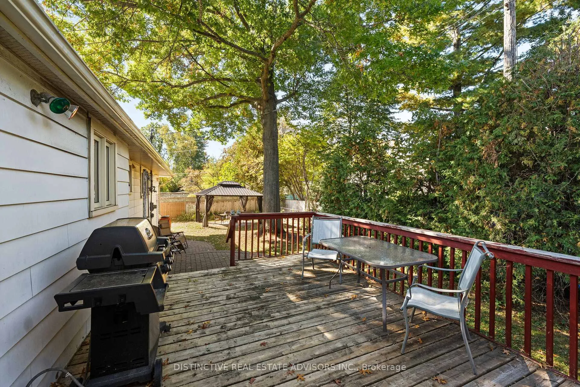 Photo 240 of 589 Noble Crescent, Ottawa, Riverside Park South — HOMEH