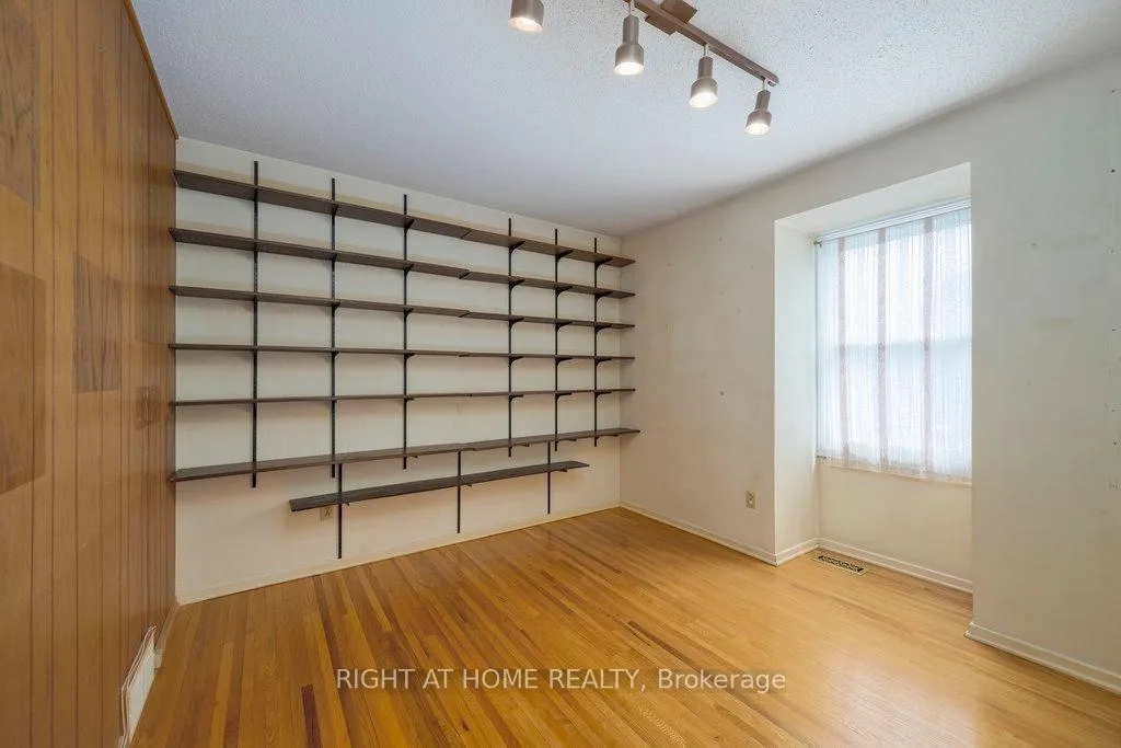 Photo 121 of 2194 Hamelin Crescent, Ottawa, Beacon Hill North — HOMEH