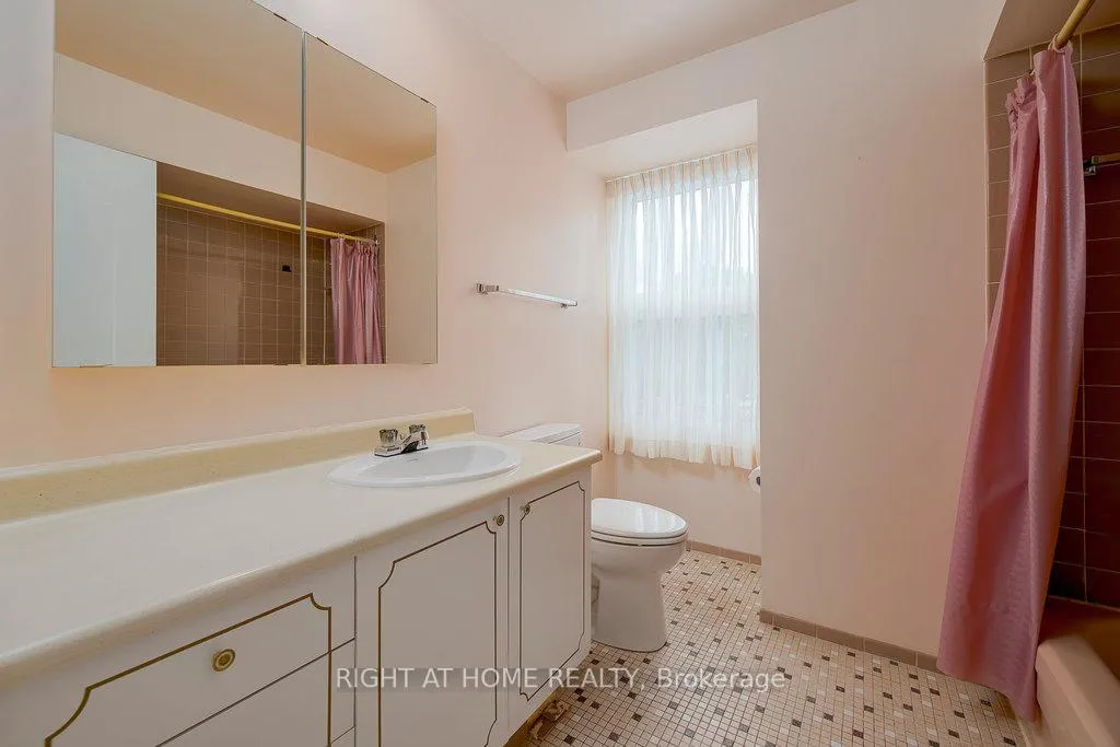 Photo 132 of 2194 Hamelin Crescent, Ottawa, Beacon Hill North — HOMEH