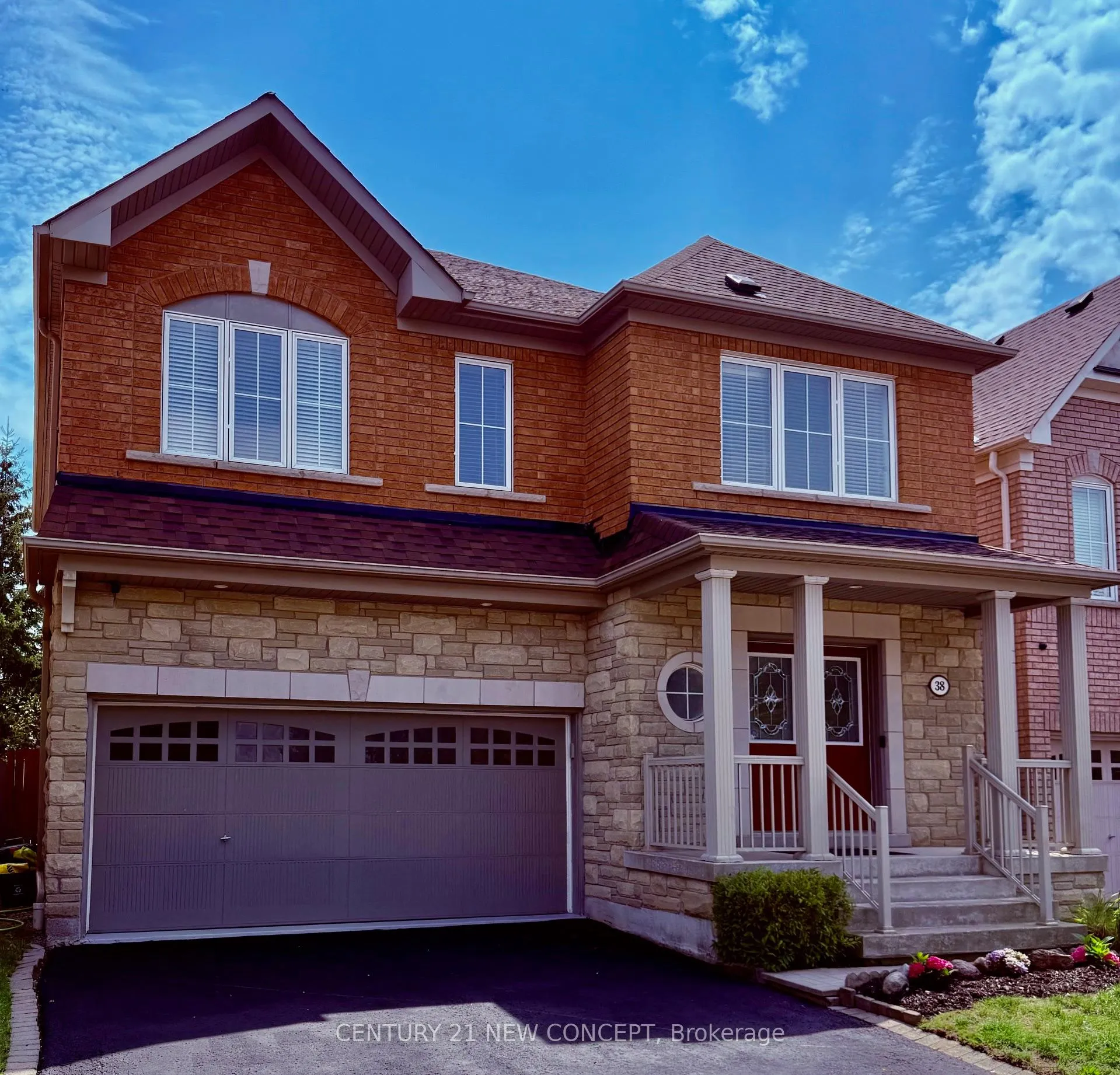 Photo 23 of 38 Ryder Crescent, Ajax, Northeast Ajax — HOMEH