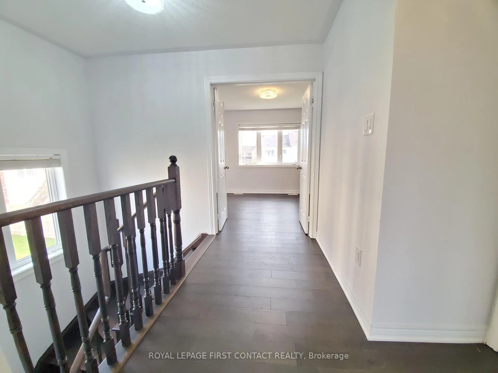 Photo 12 of 87 Pearcey Crescent, Barrie, Bayfield — HOMEH