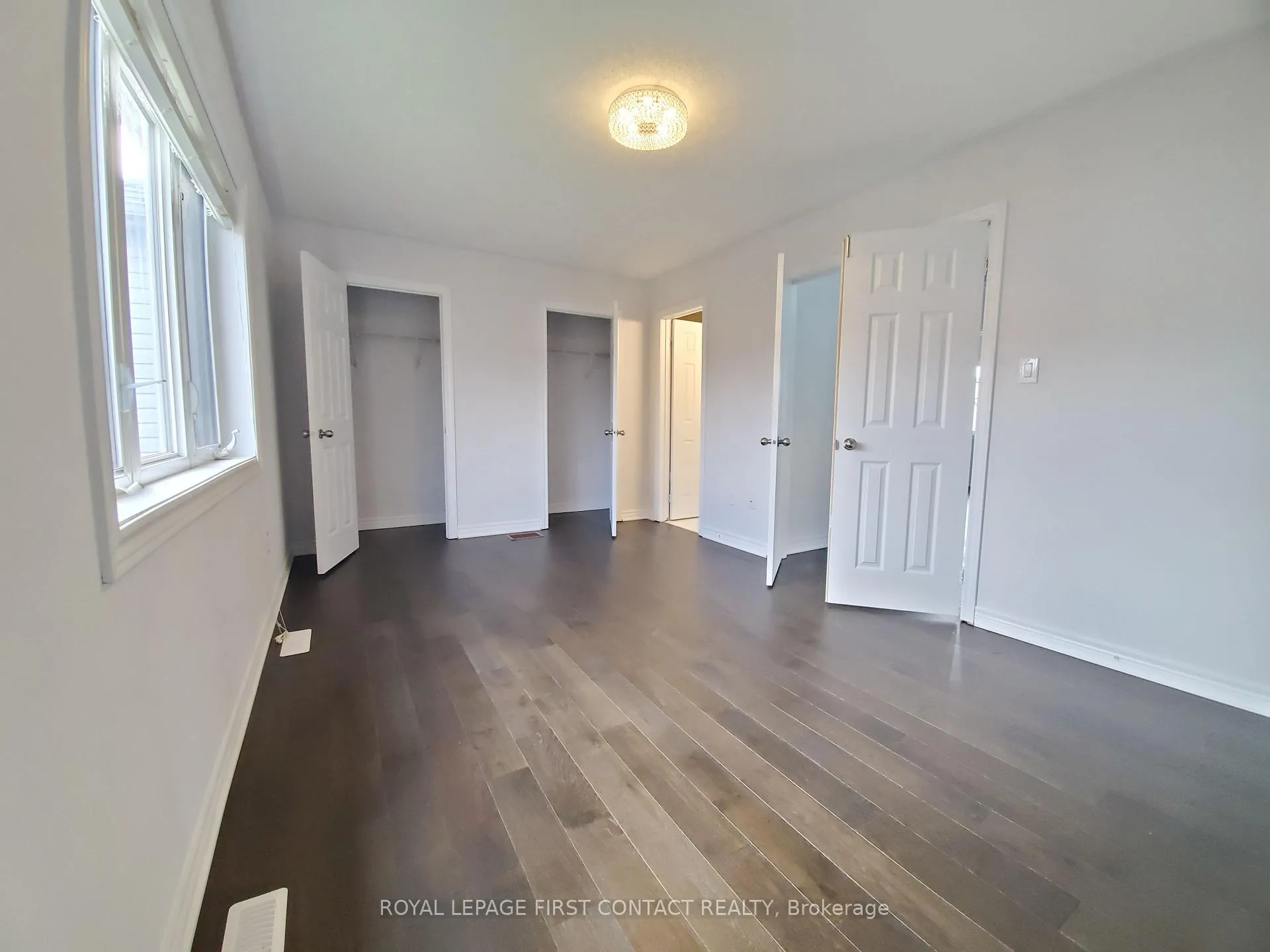Photo 13 of 87 Pearcey Crescent, Barrie, Bayfield — HOMEH