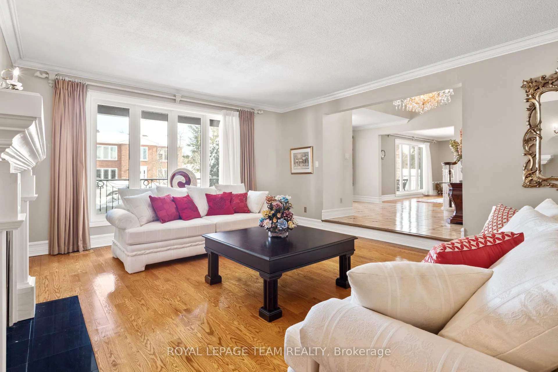 Photo 41 of 44 Sycamore Drive, Ottawa, Arbeatha Park — HOMEH