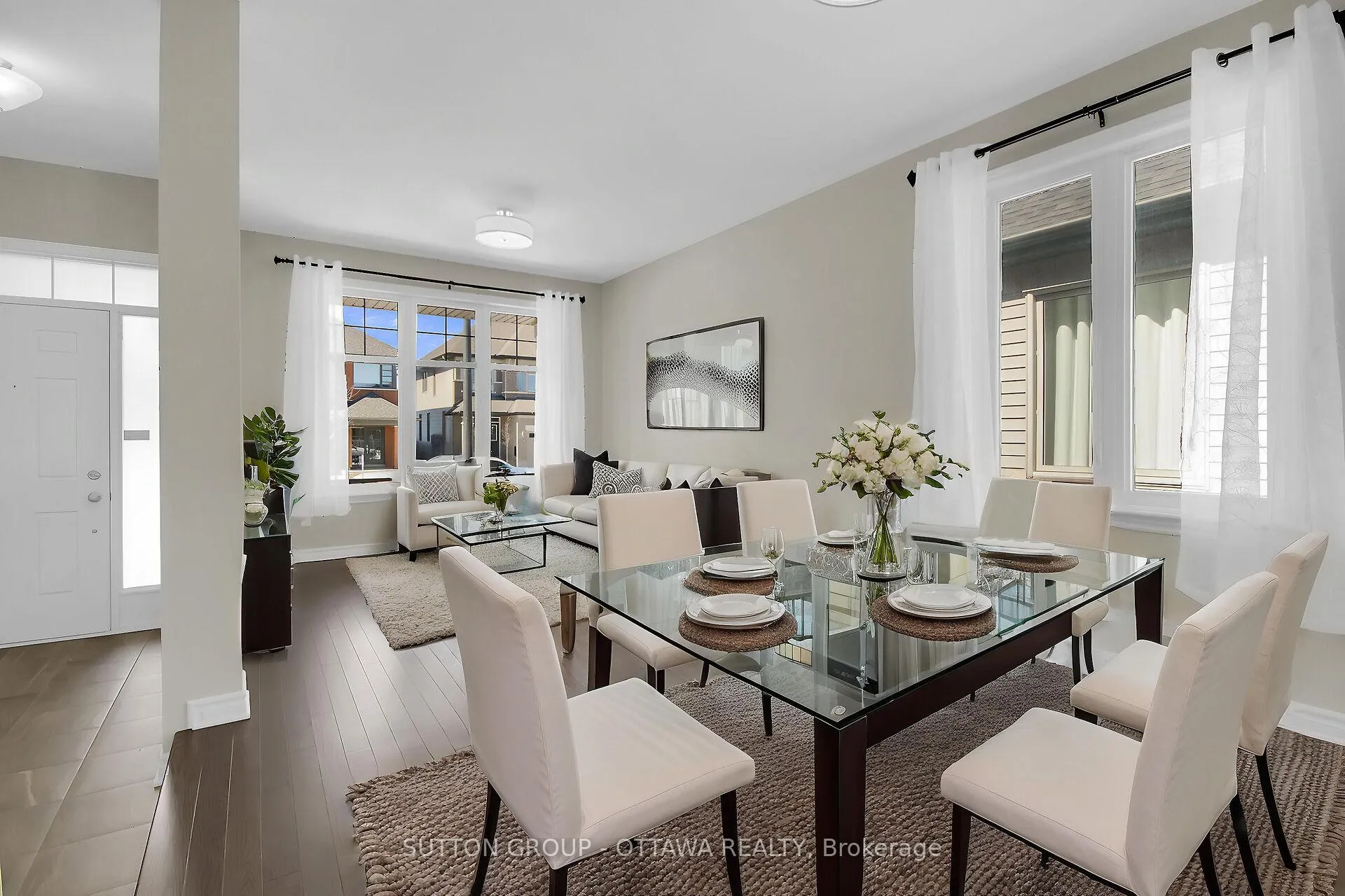 Photo 6 of 809 Carnelian Crescent, Ottawa, Riverside South/Gloucester Glen — HOMEH
