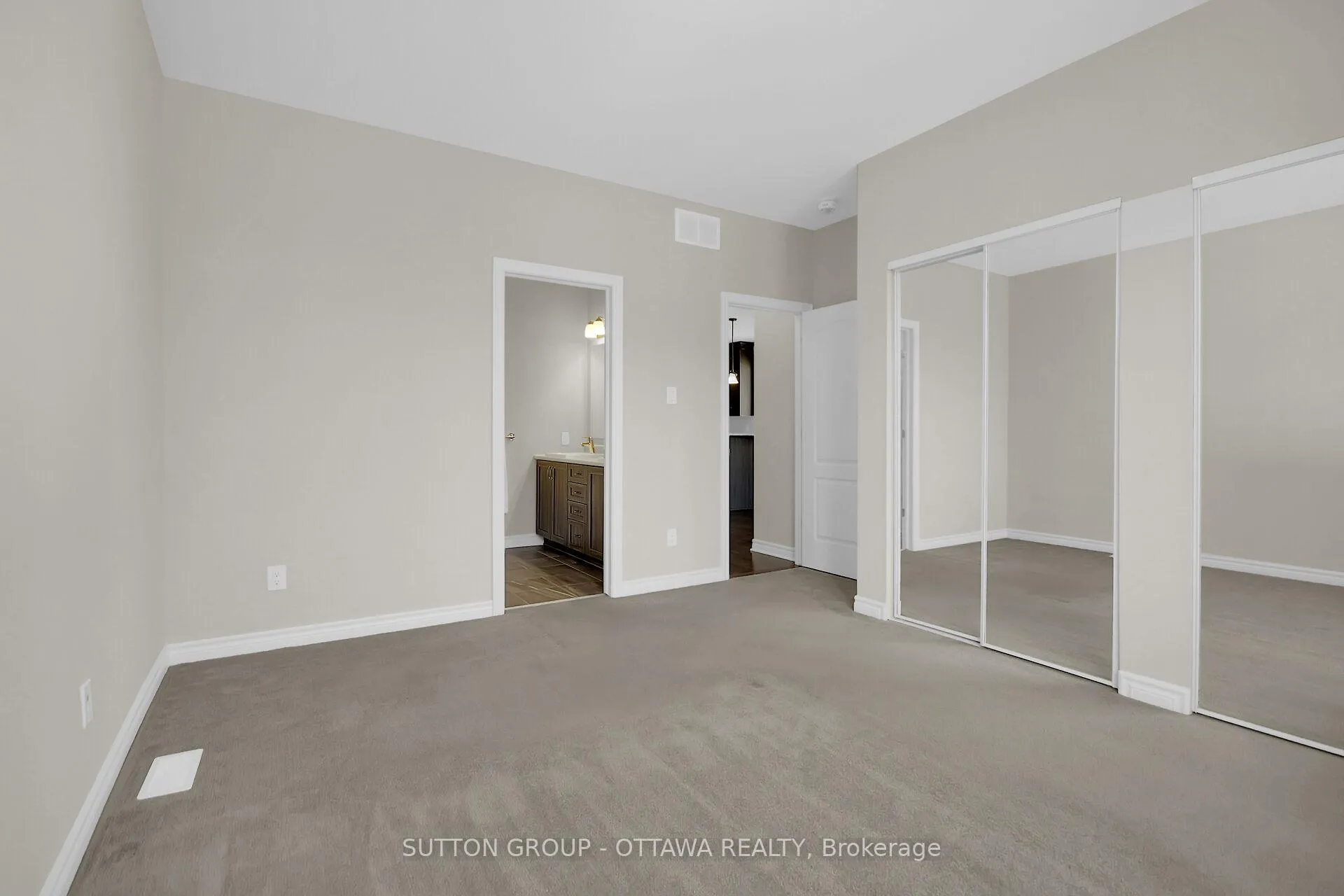 Photo 24 of 809 Carnelian Crescent, Ottawa, Riverside South/Gloucester Glen — HOMEH