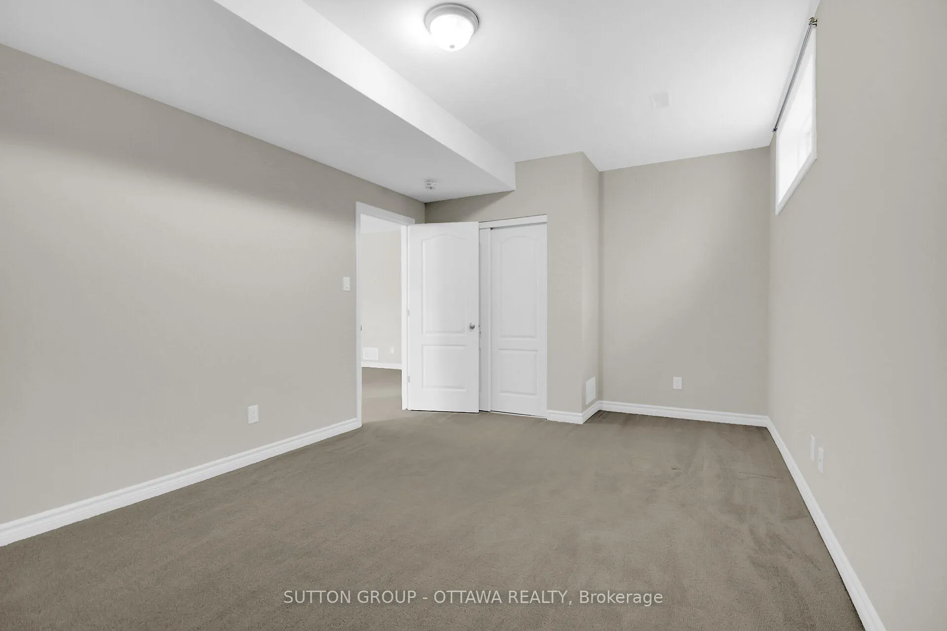 Photo 42 of 809 Carnelian Crescent, Ottawa, Riverside South/Gloucester Glen — HOMEH
