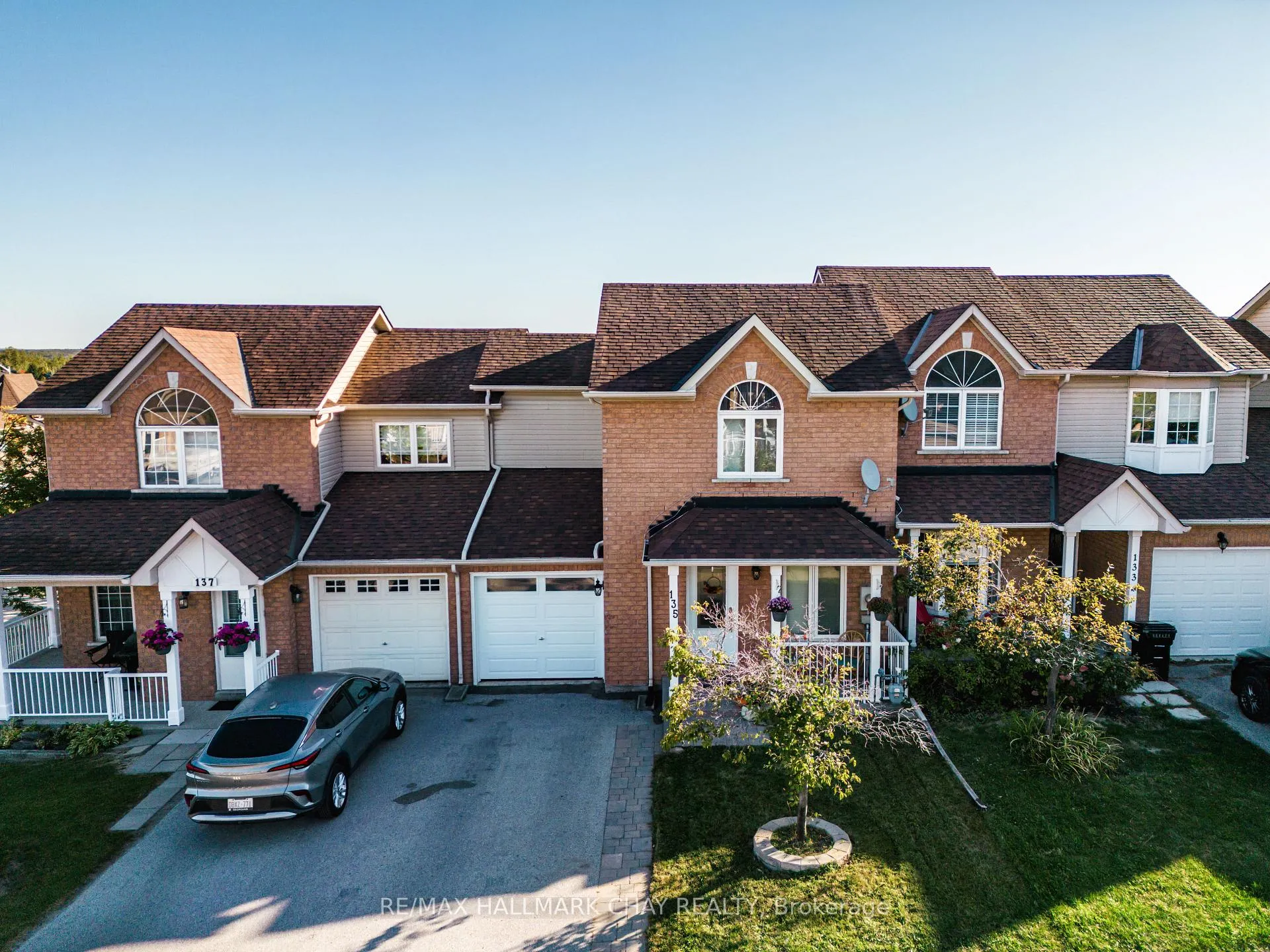 Photo 1 of 135 Trevino Circle, Barrie, East Bayfield — HOMEH