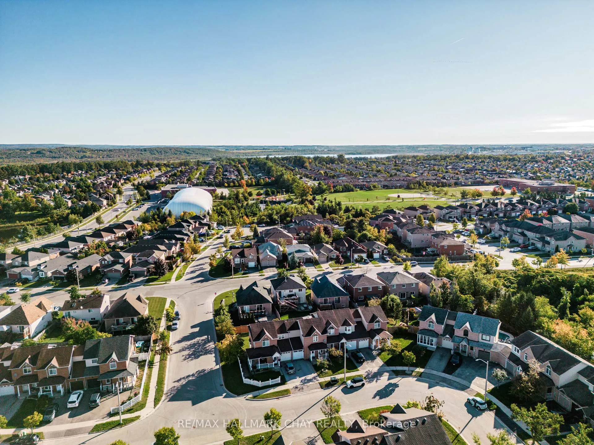 Photo 27 of 135 Trevino Circle, Barrie, East Bayfield — HOMEH