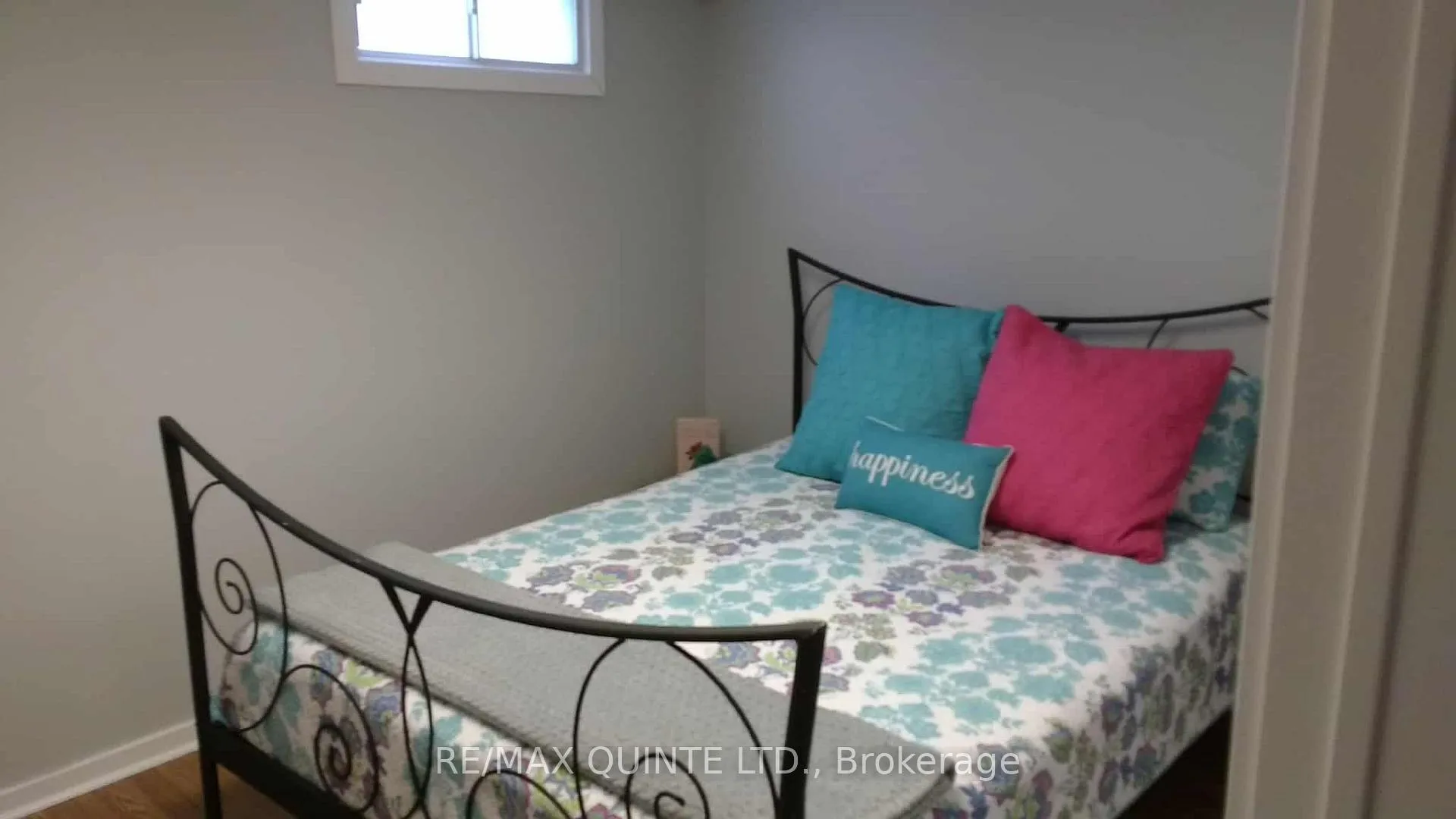 Photo 242 of 123 Humewood Drive, Belleville, Belleville Ward — HOMEH