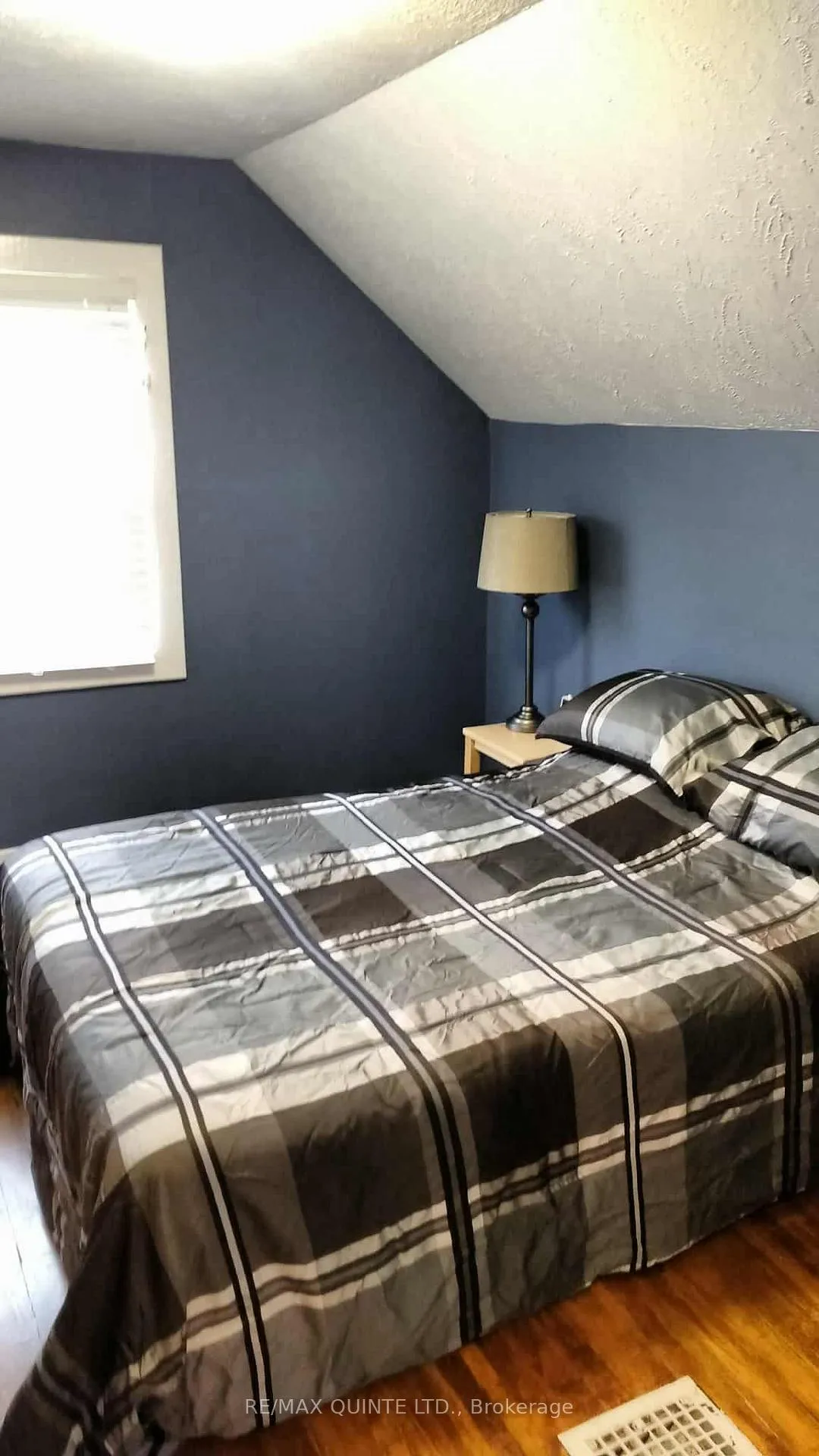 Photo 332 of 123 Humewood Drive, Belleville, Belleville Ward — HOMEH