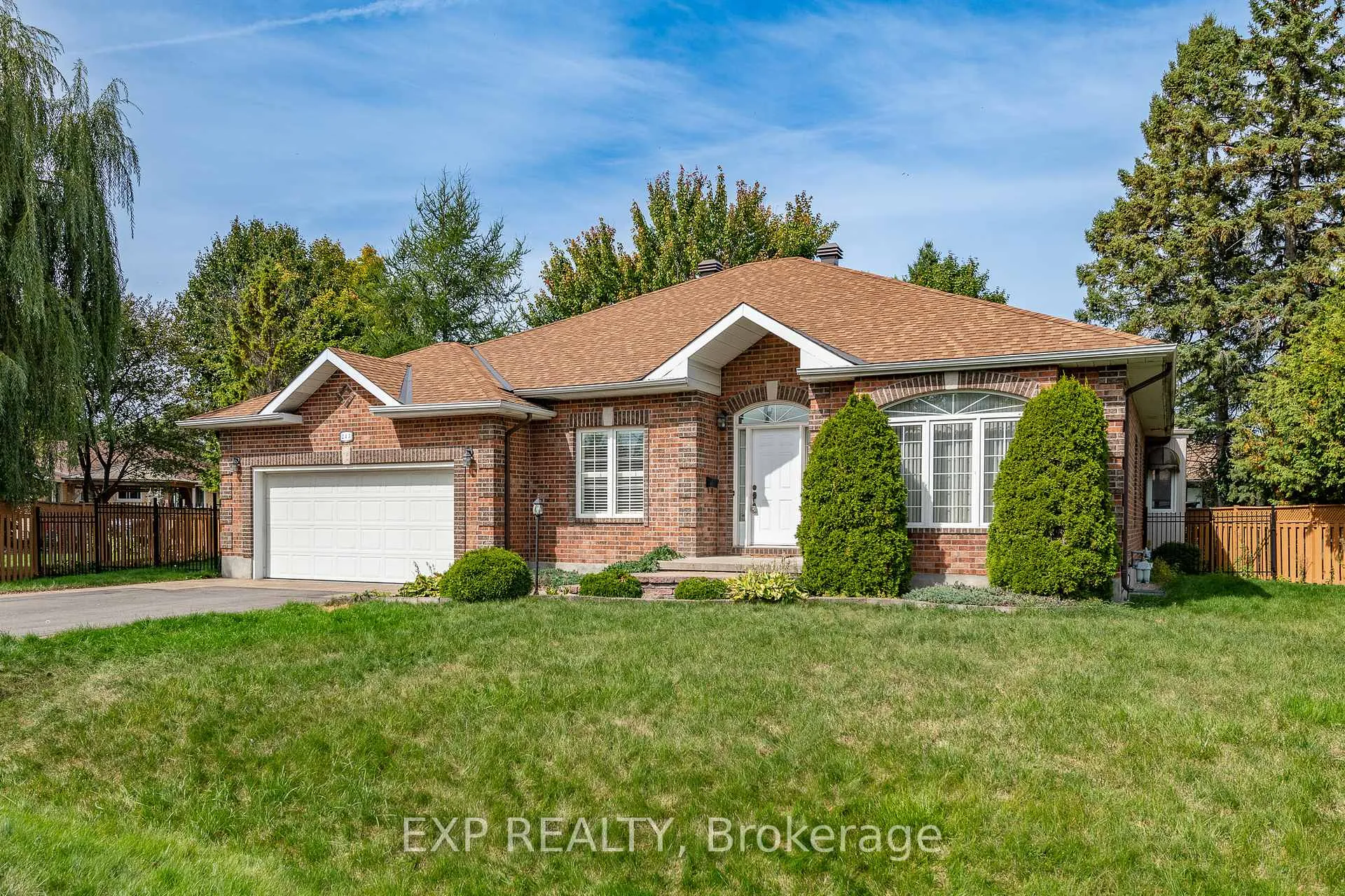Photo 27 of 243 Marilyn Avenue, Ottawa, Mooneys Bay/Revelstoke — HOMEH