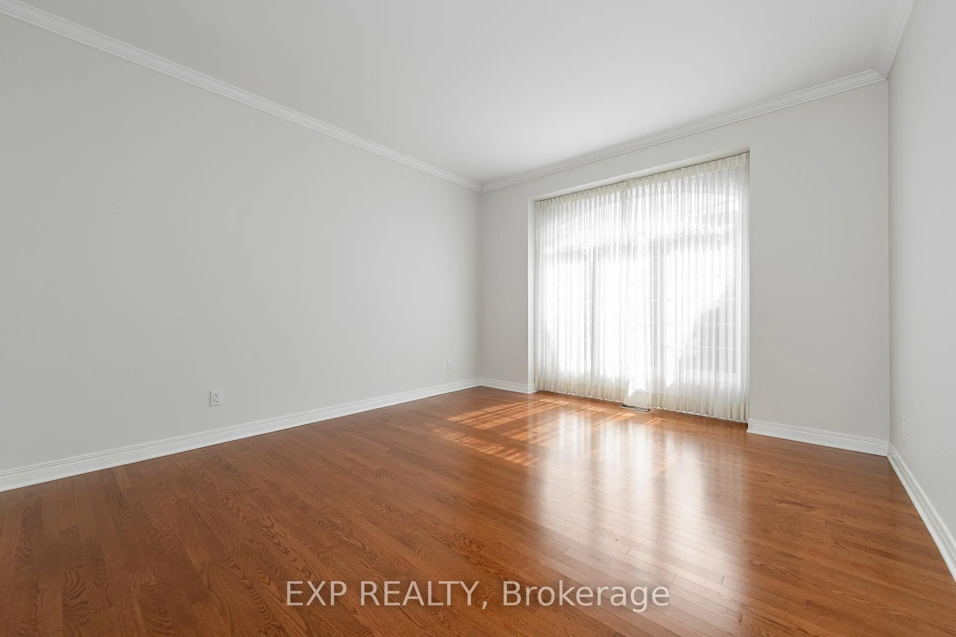 Photo 106 of 243 Marilyn Avenue, Ottawa, Mooneys Bay/Revelstoke — HOMEH