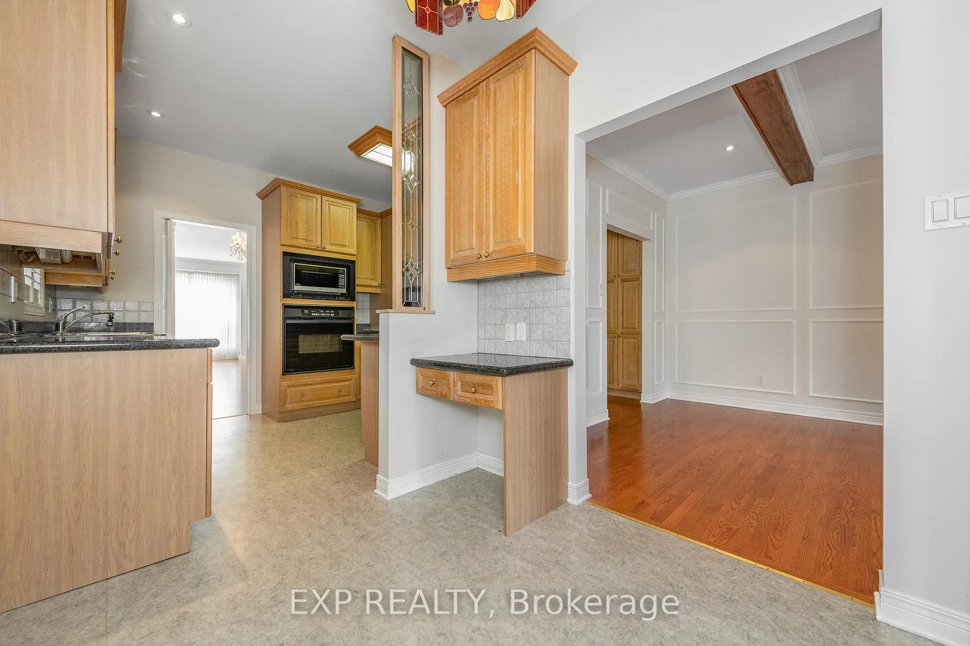 Photo 225 of 243 Marilyn Avenue, Ottawa, Mooneys Bay/Revelstoke — HOMEH
