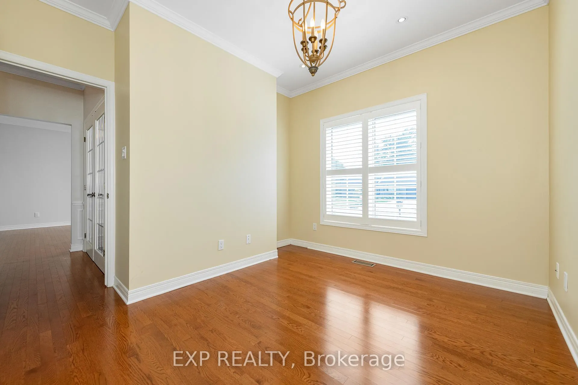 Photo 327 of 243 Marilyn Avenue, Ottawa, Mooneys Bay/Revelstoke — HOMEH