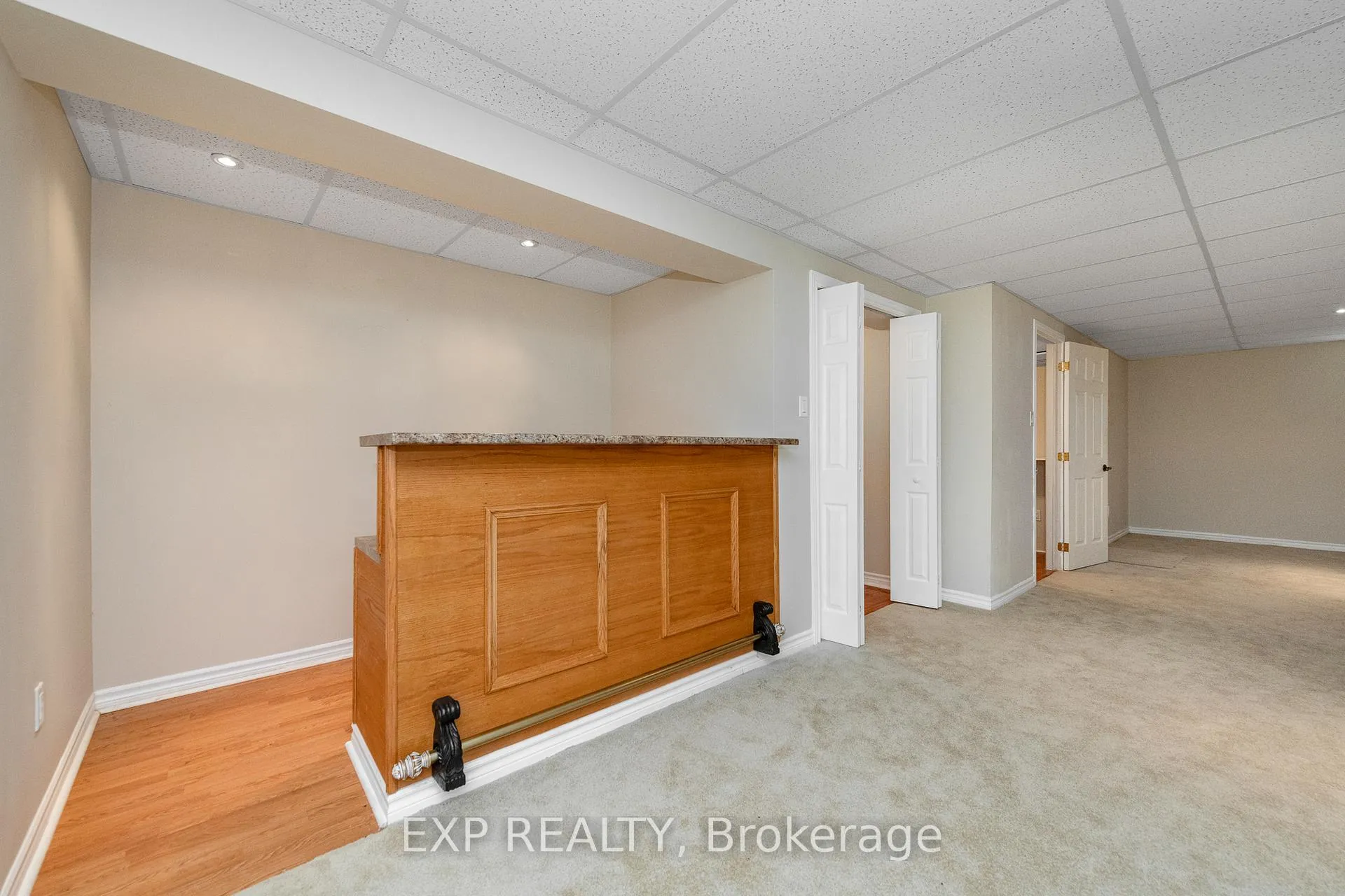 Photo 652 of 243 Marilyn Avenue, Ottawa, Mooneys Bay/Revelstoke — HOMEH