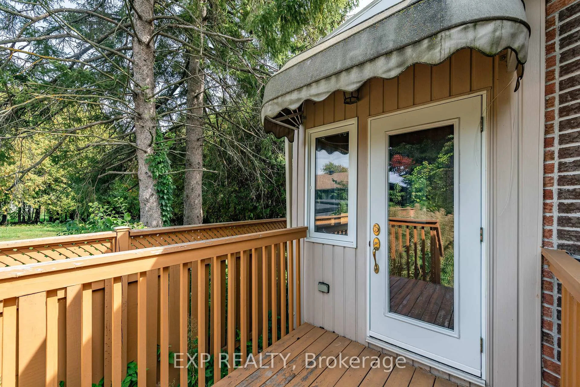 Photo 733 of 243 Marilyn Avenue, Ottawa, Mooneys Bay/Revelstoke — HOMEH