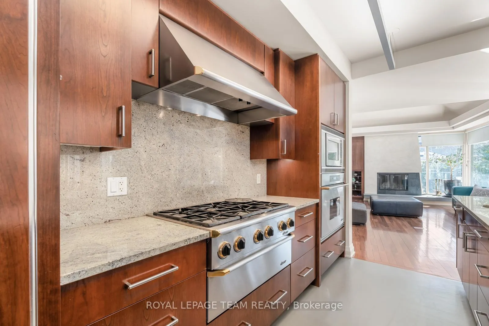 Photo 155 of 37 Rothwell Drive, Ottawa, Rothwell Heights — HOMEH