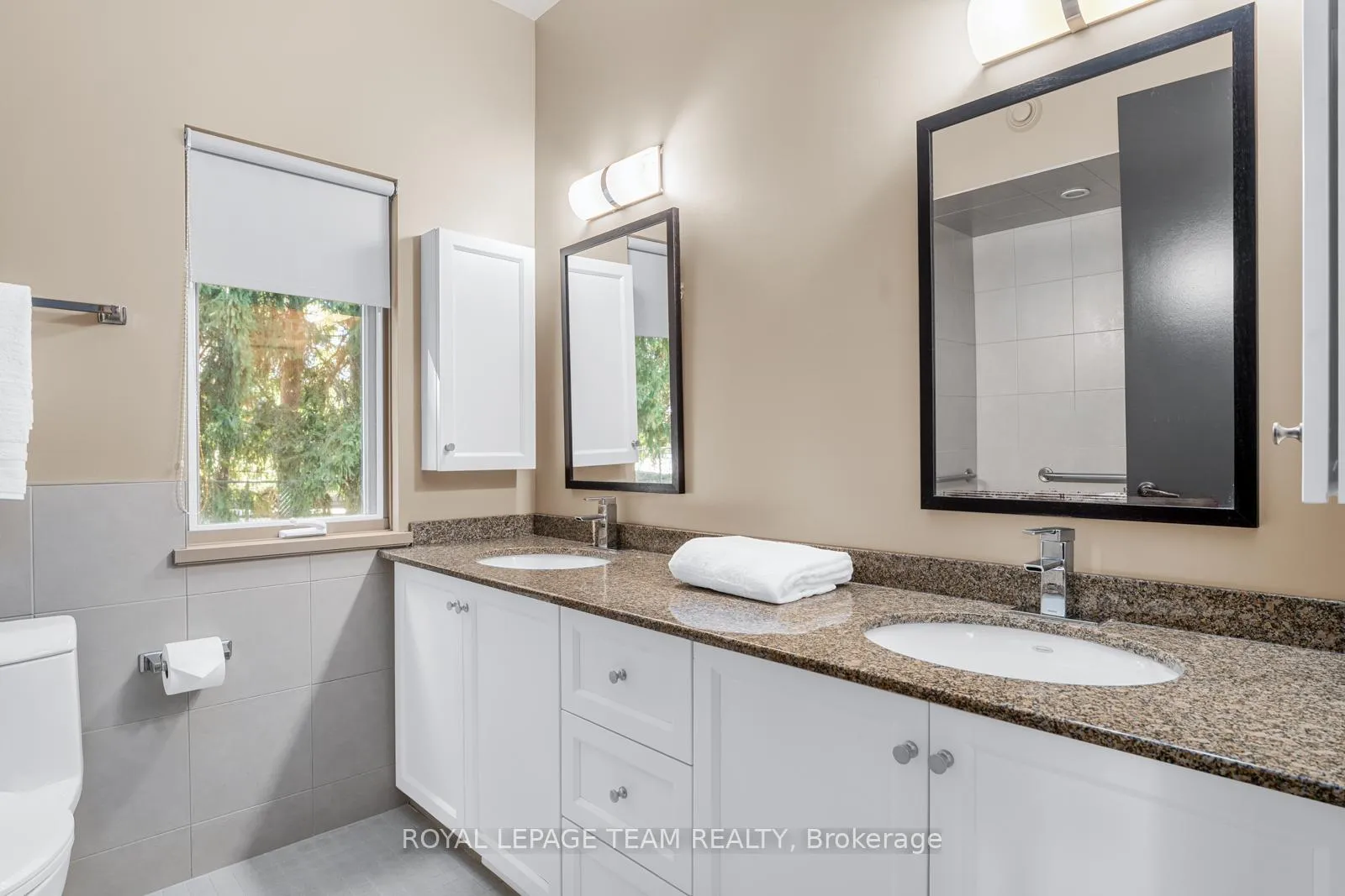 Photo 307 of 37 Rothwell Drive, Ottawa, Rothwell Heights — HOMEH