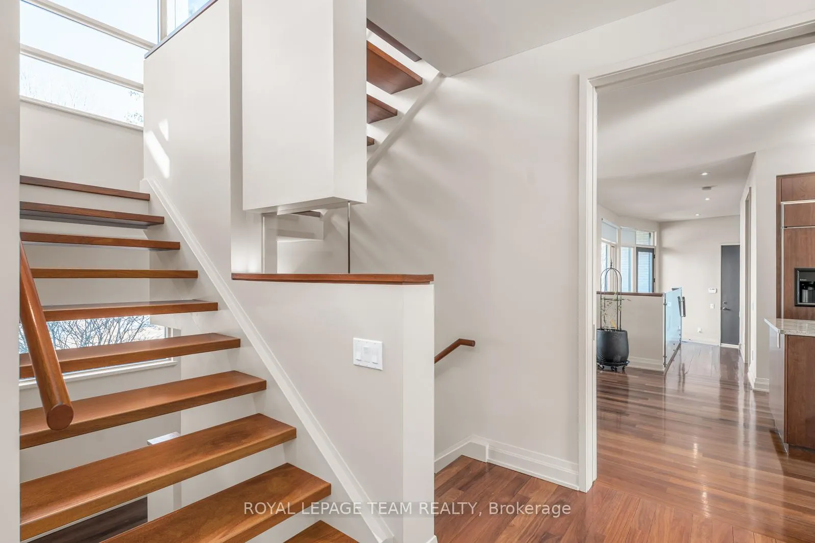 Photo 366 of 37 Rothwell Drive, Ottawa, Rothwell Heights — HOMEH