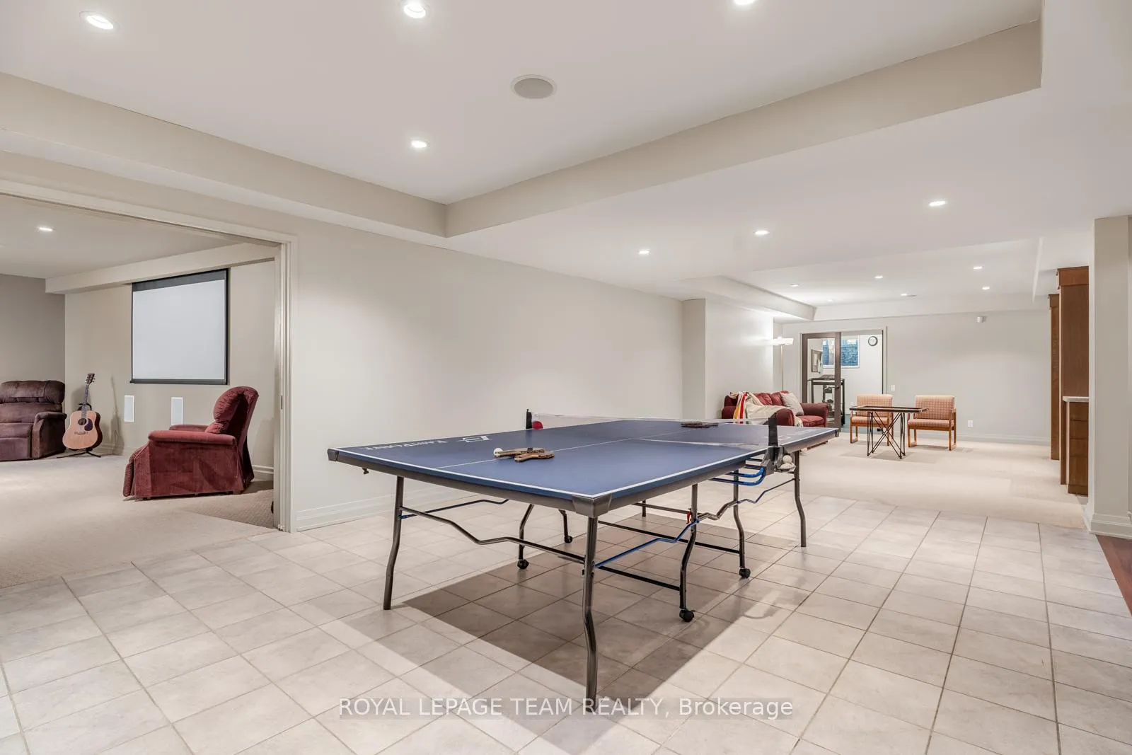 Photo 566 of 37 Rothwell Drive, Ottawa, Rothwell Heights — HOMEH