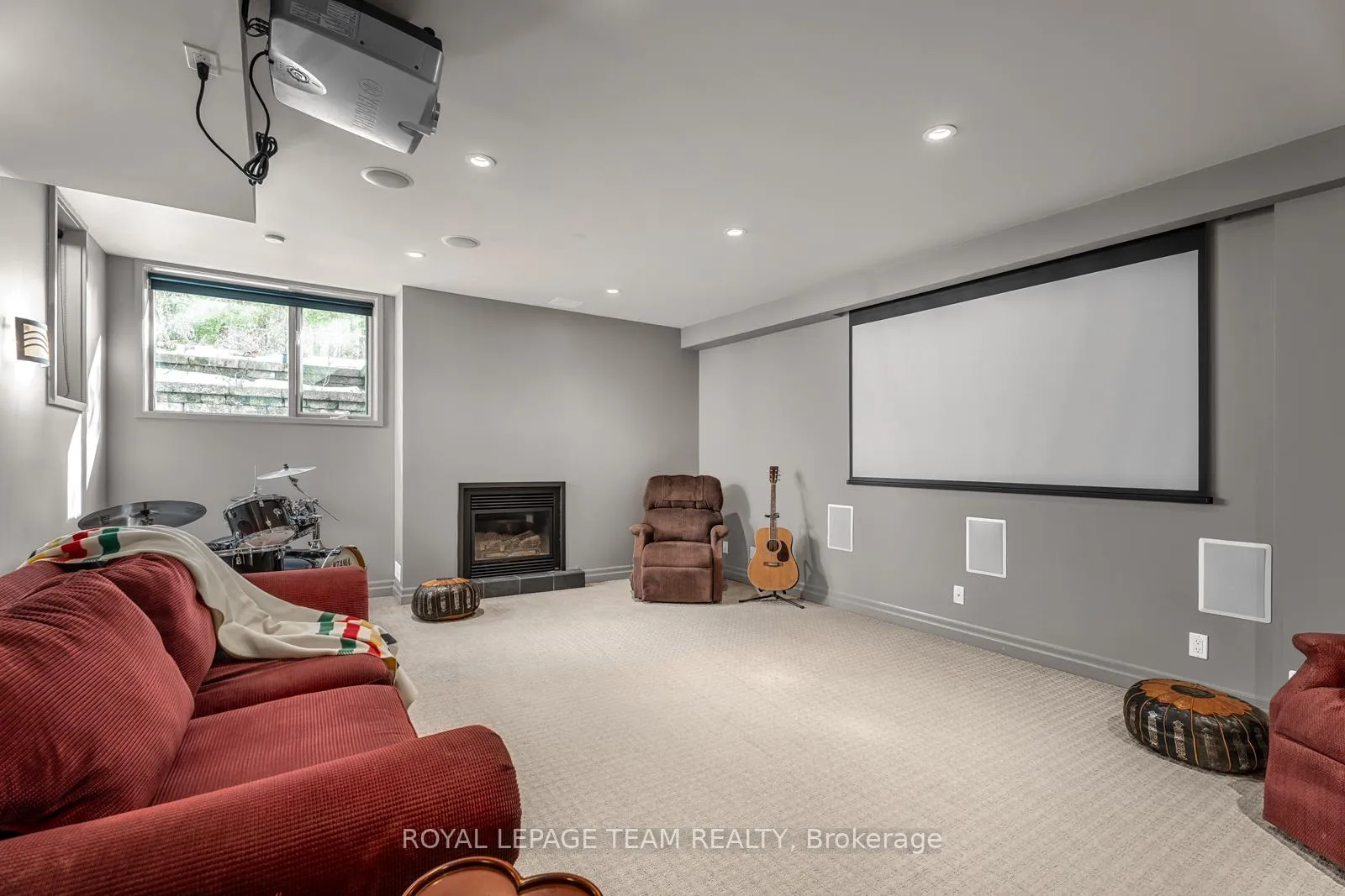 Photo 593 of 37 Rothwell Drive, Ottawa, Rothwell Heights — HOMEH