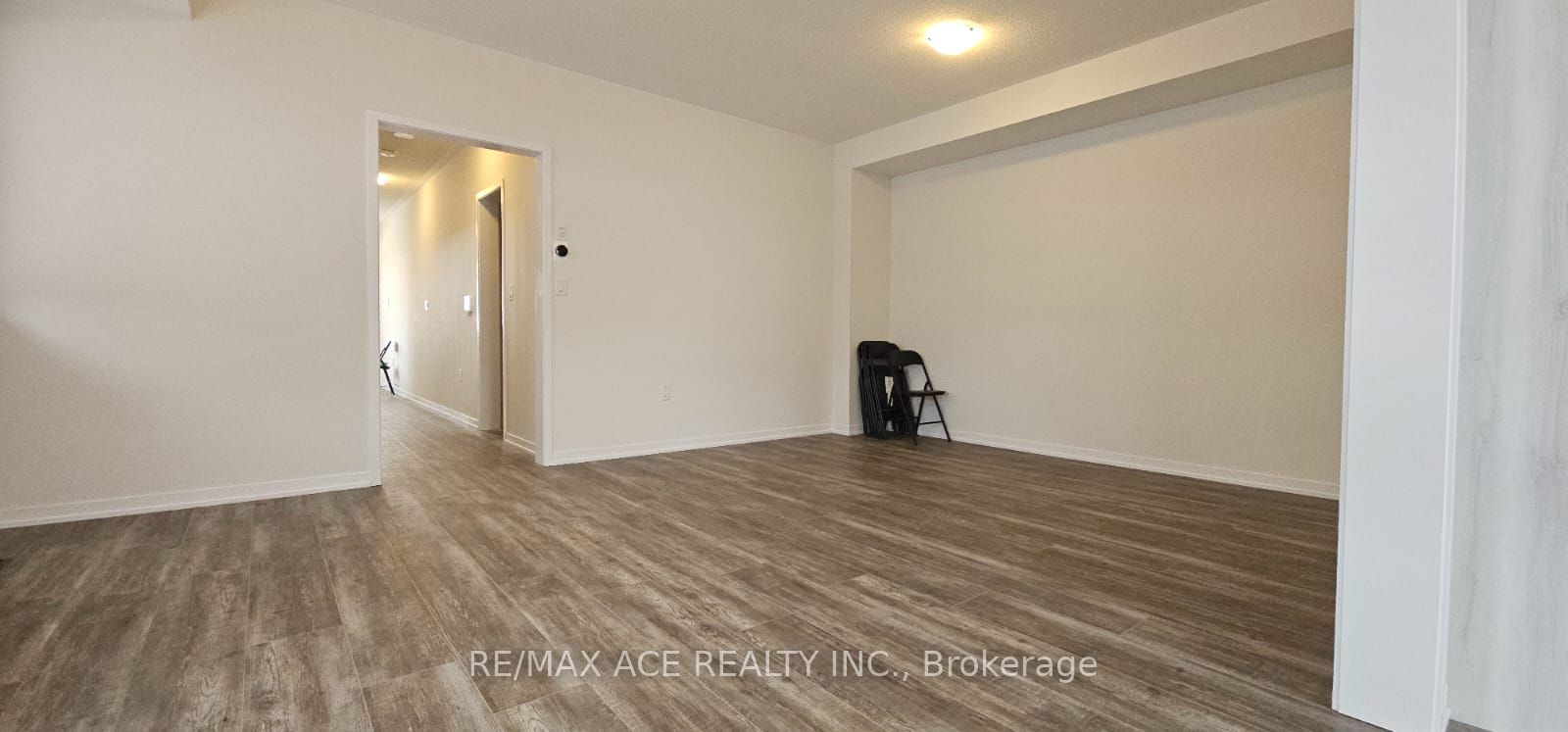 Photo 41 of 2102 Cayenne Street, Oshawa, Kedron — HOMEH