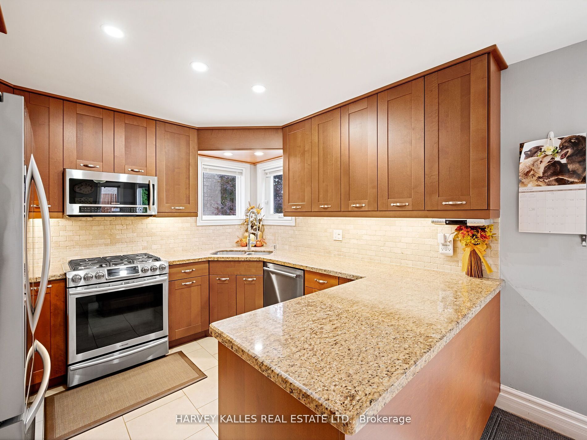 Photo 52 of 146 Veneto Drive, Vaughan, Vaughan Grove — HOMEH