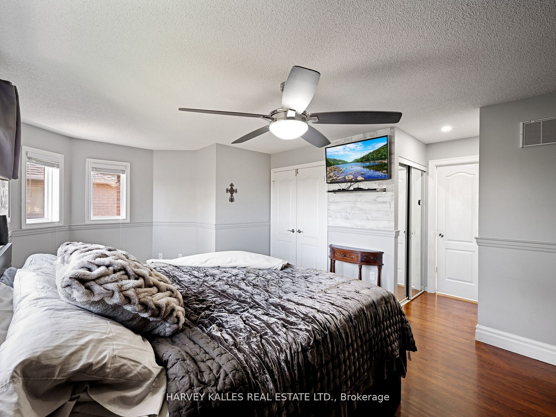 Photo 61 of 146 Veneto Drive, Vaughan, Vaughan Grove — HOMEH