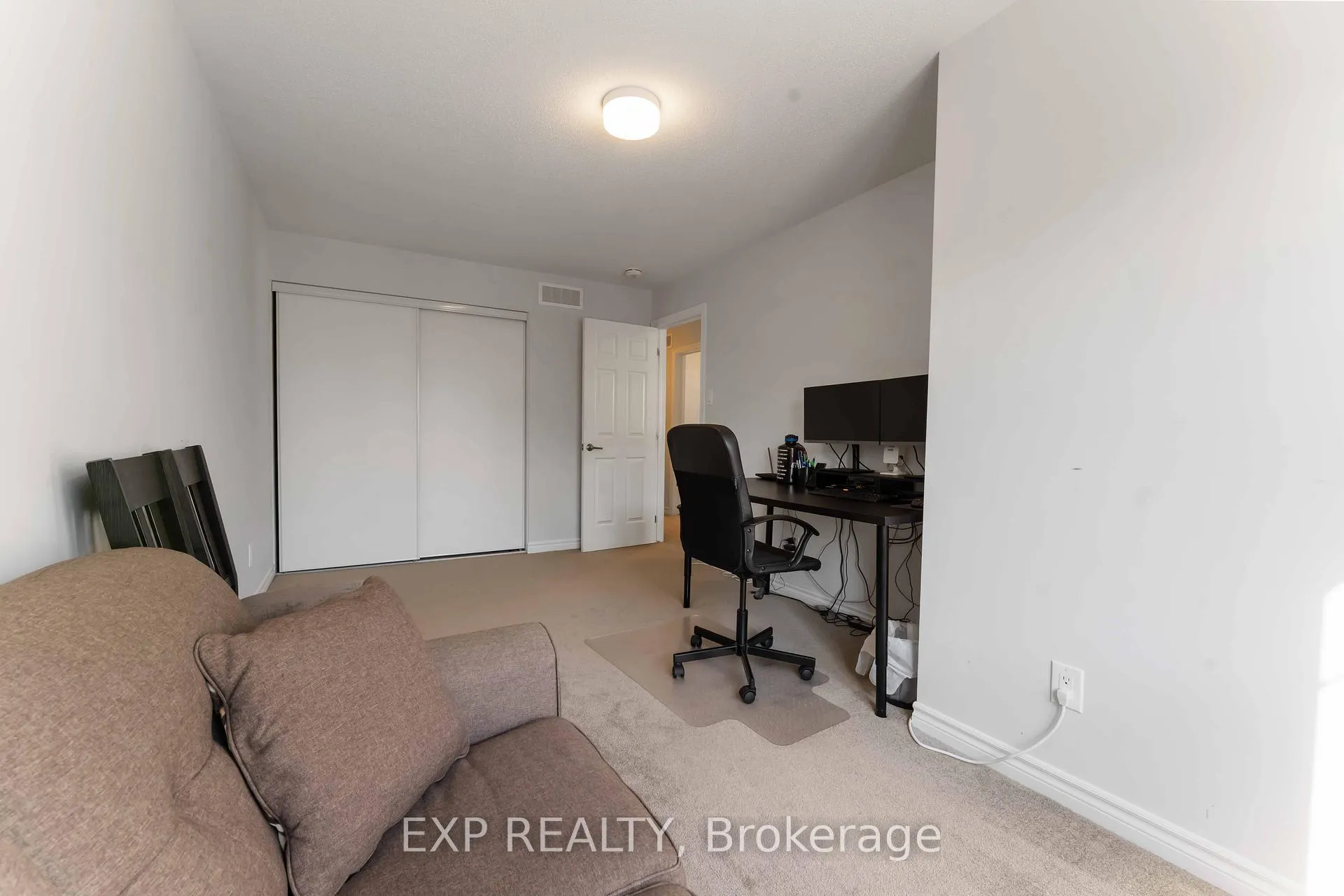 Photo 33 of 42 Lentago Avenue, Ottawa, Barrhaven - Half Moon Bay — HOMEH