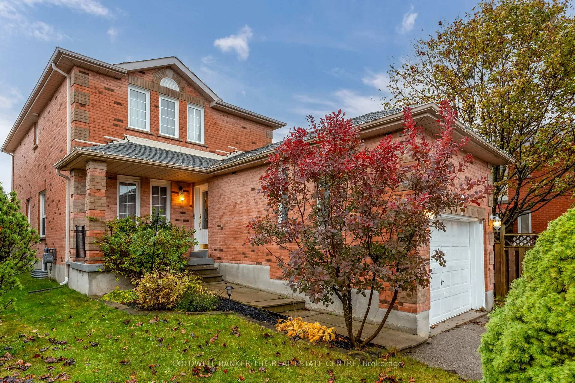Photo 1 of 136 Violet Street, Barrie, Holly — HOMEH