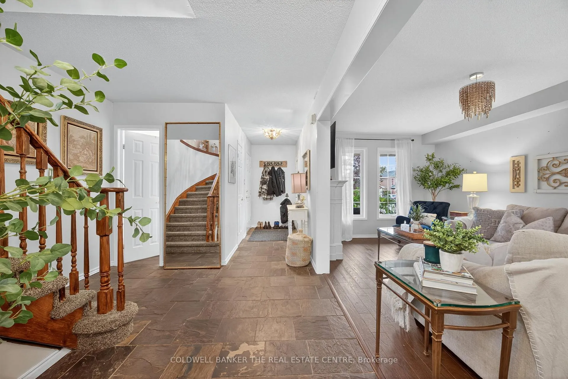 Photo 7 of 136 Violet Street, Barrie, Holly — HOMEH