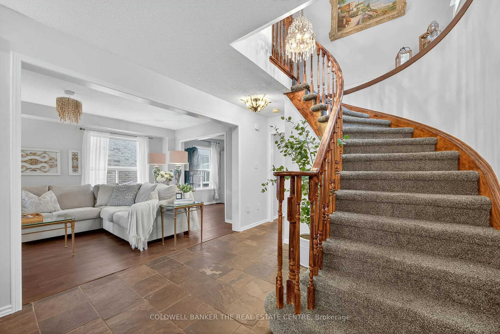 Photo 8 of 136 Violet Street, Barrie, Holly — HOMEH