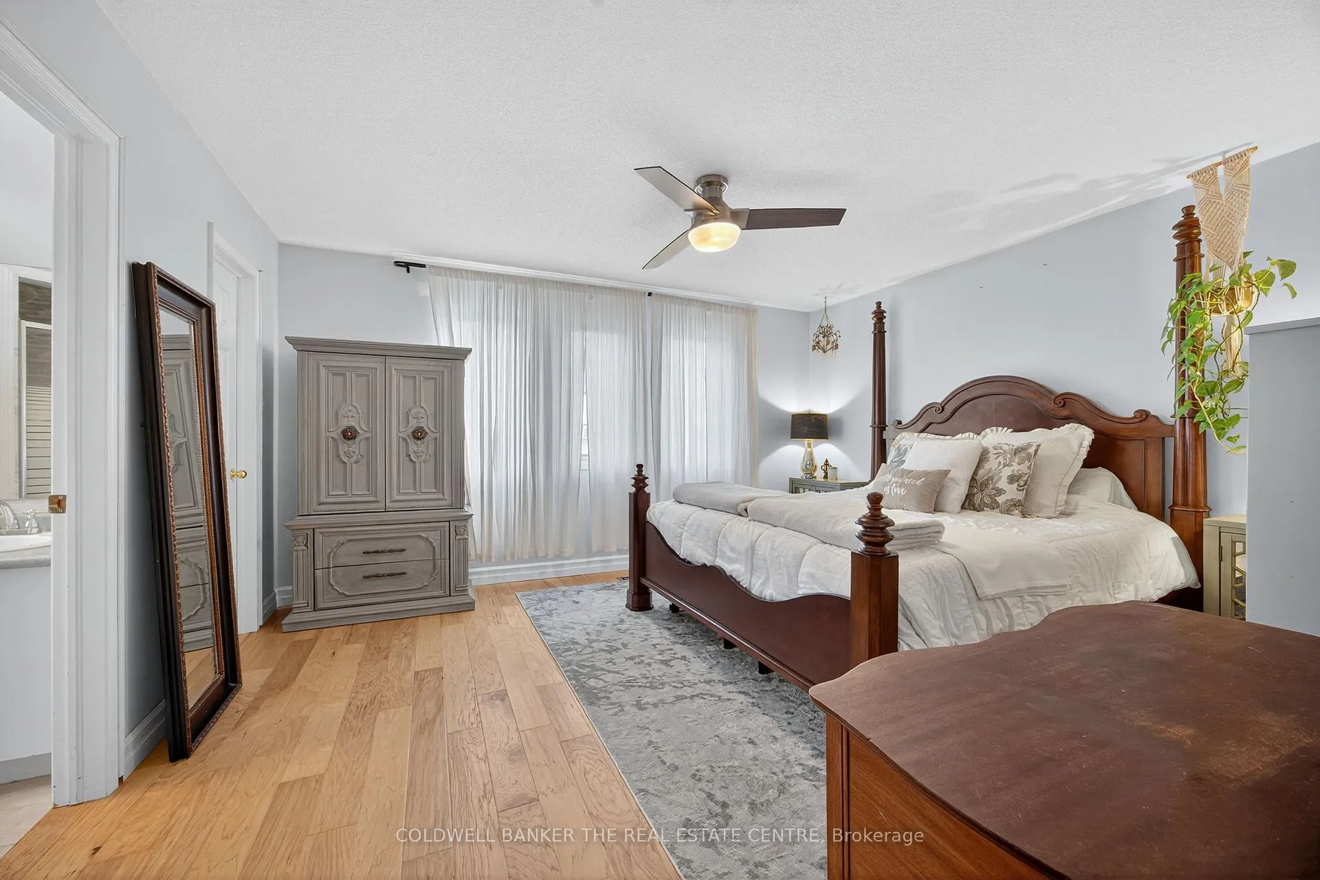 Photo 14 of 136 Violet Street, Barrie, Holly — HOMEH
