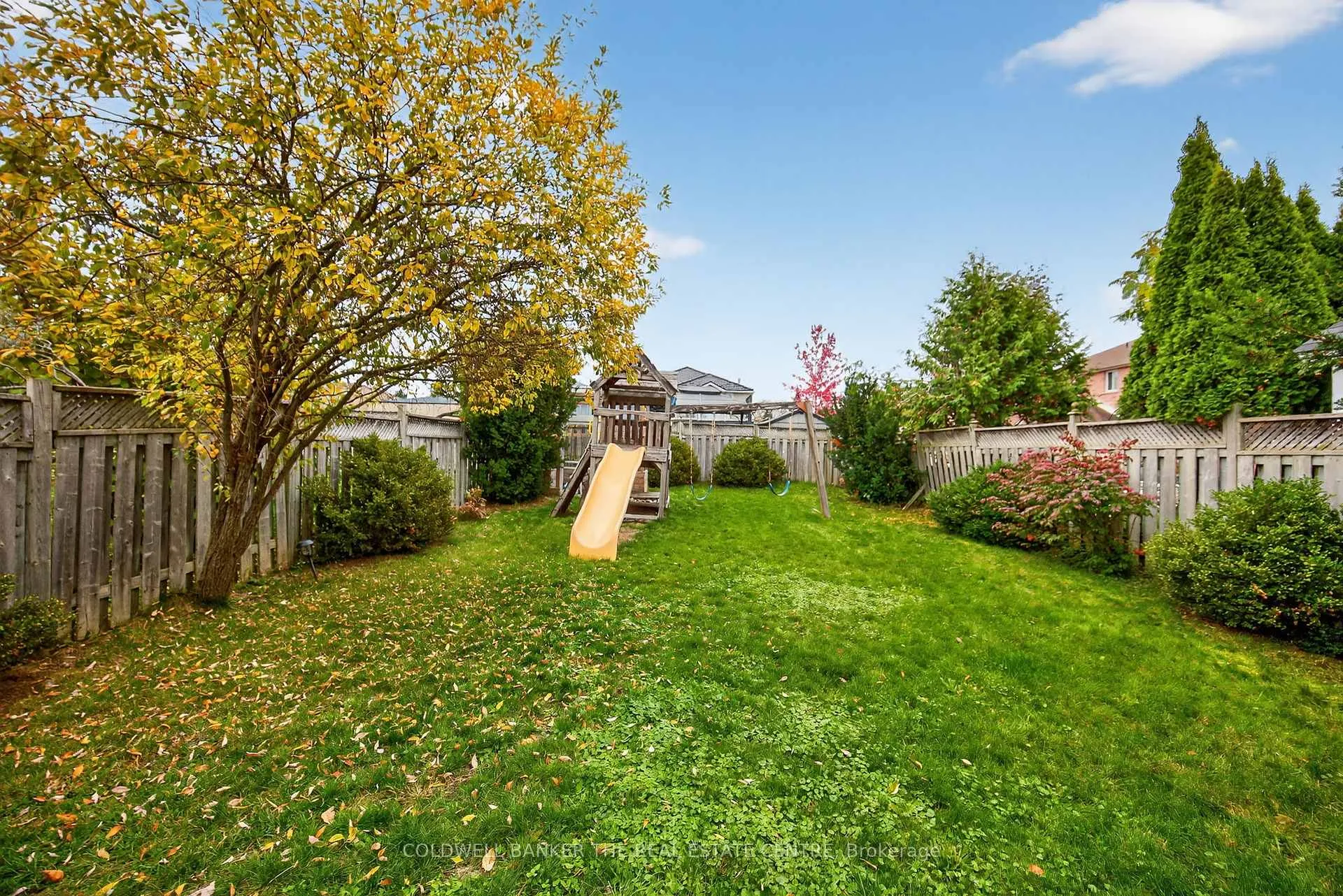 Photo 23 of 136 Violet Street, Barrie, Holly — HOMEH