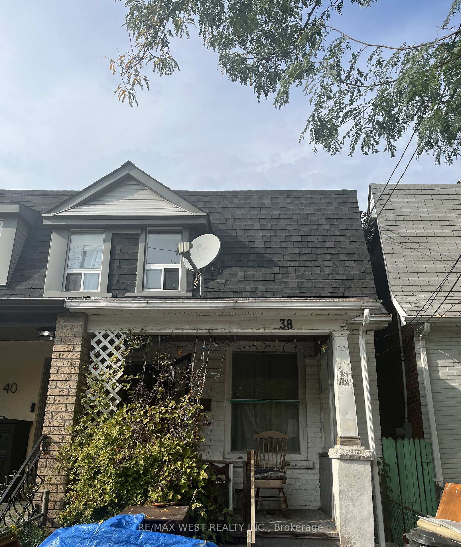 Front of 38 Pelham Avenue