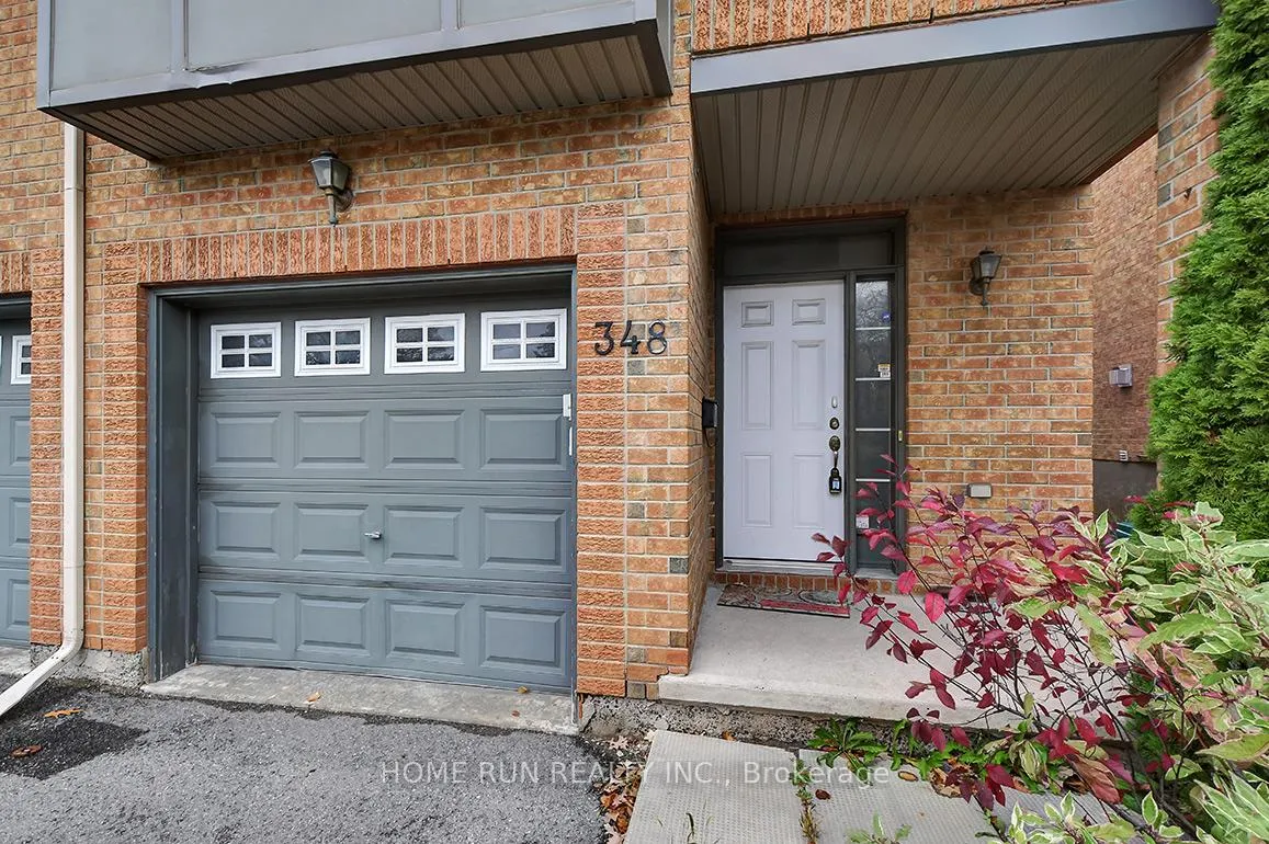 Photo 2 of 348 Freedom Private, Ottawa, Riverview Park — HOMEH