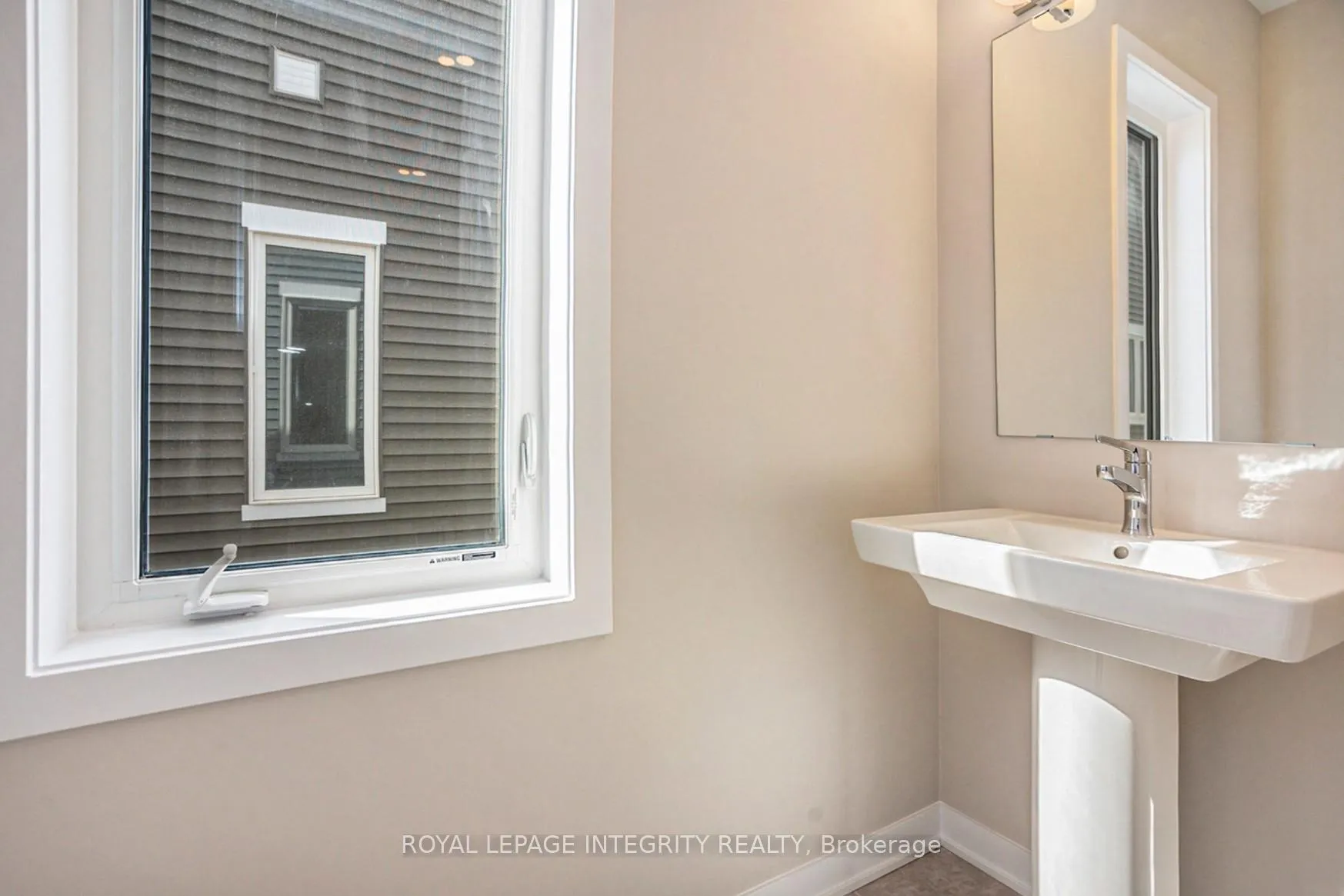 Photo 8 of 436 Epoch Street, Ottawa, Barrhaven - Half Moon Bay — HOMEH