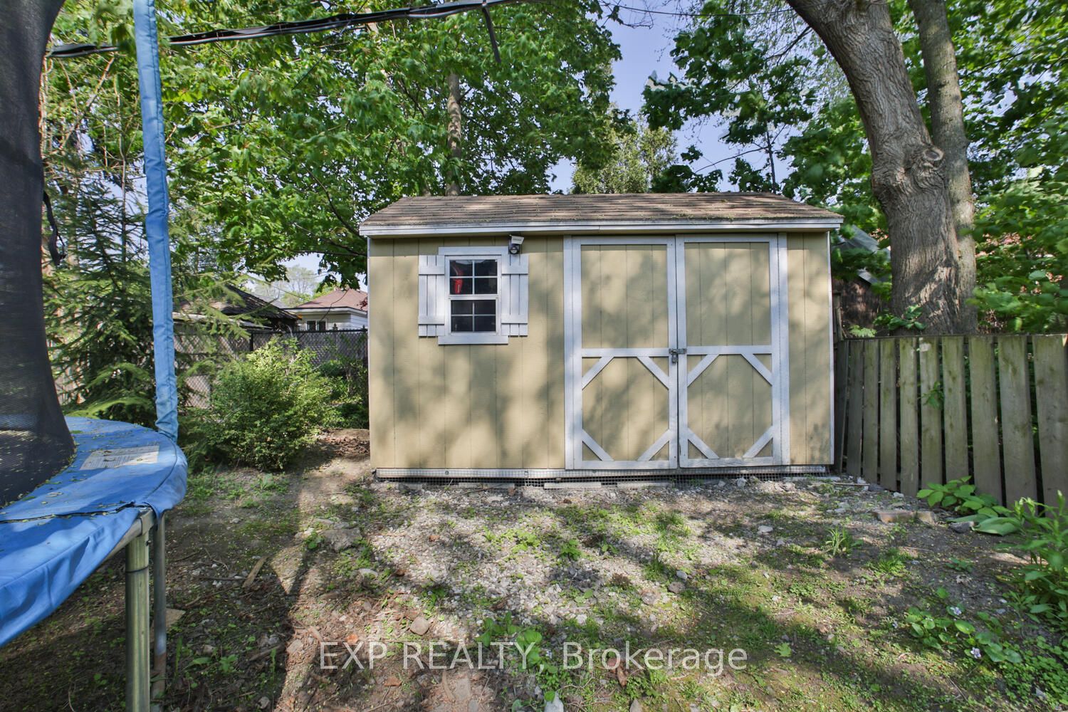 Photo 58 of 215 Sutherland Drive, Toronto, Leaside — HOMEH