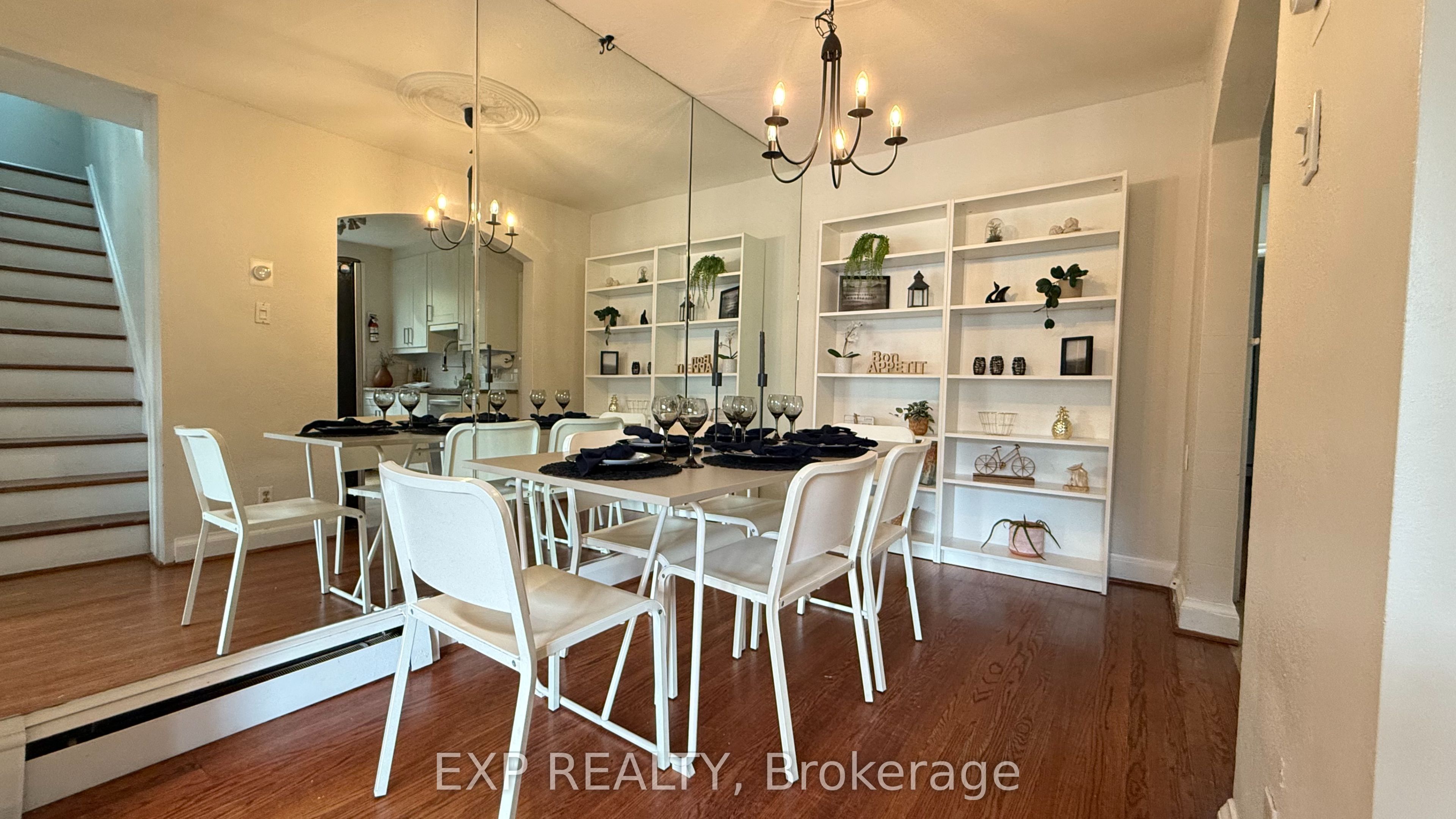 Photo 34 of 215 Sutherland Drive, Toronto, Leaside — HOMEH